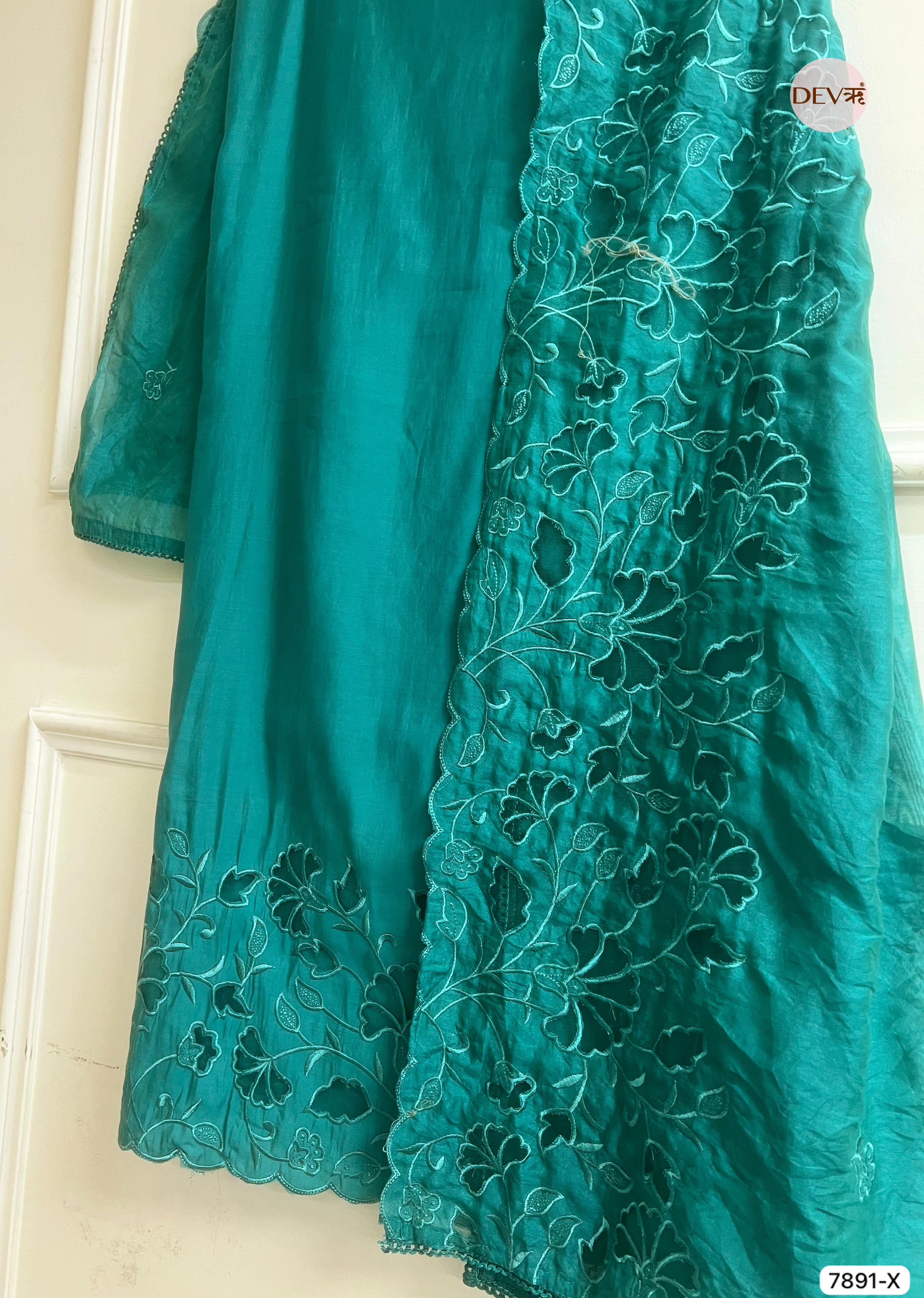 Green Modal silk unstitched Cutwork Embroidered-set of 3- {7891- X}