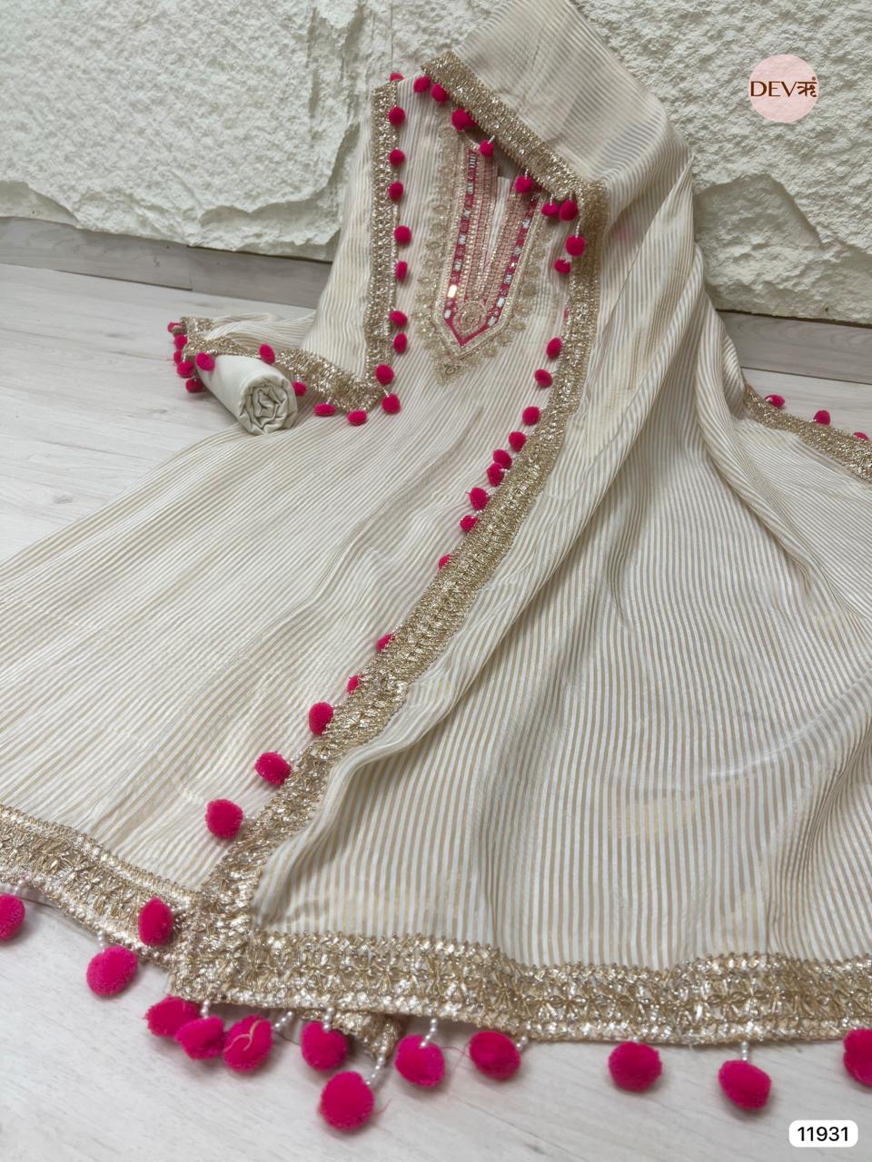 Cream Colour Tissue Shimmer Silk Unstitched Hand Embroidered -Set Of 3 - {11931}