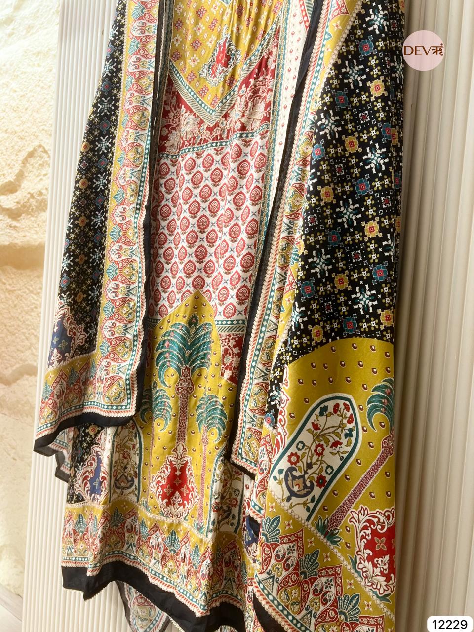 Multicolour Pure Muslin Printed Unstitched 3-Piece Suit (Devri – D.No 12229)