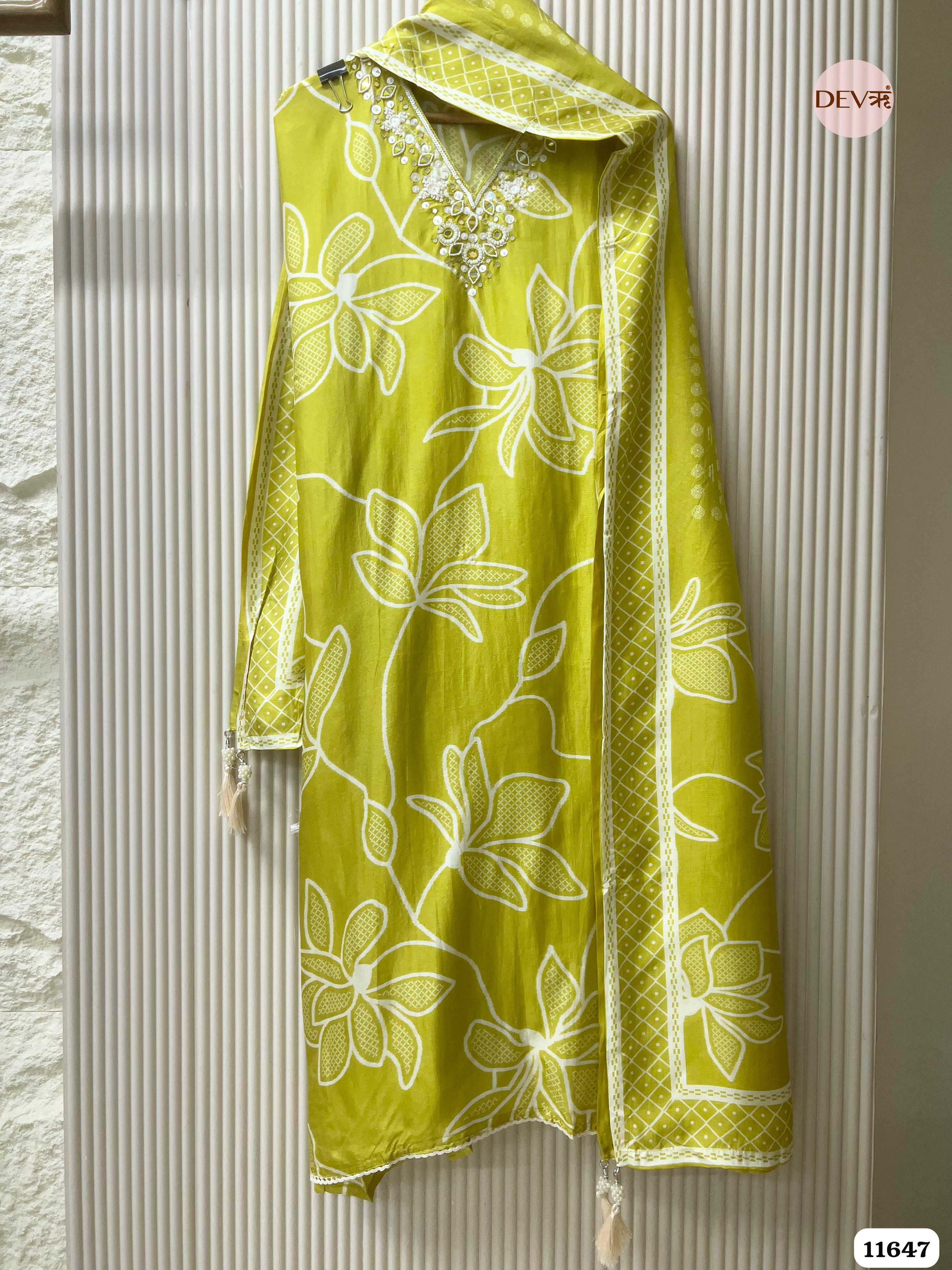 Green Russian Silk Printed Unstitched Hand Embroidered -Set Of 3 {11647}