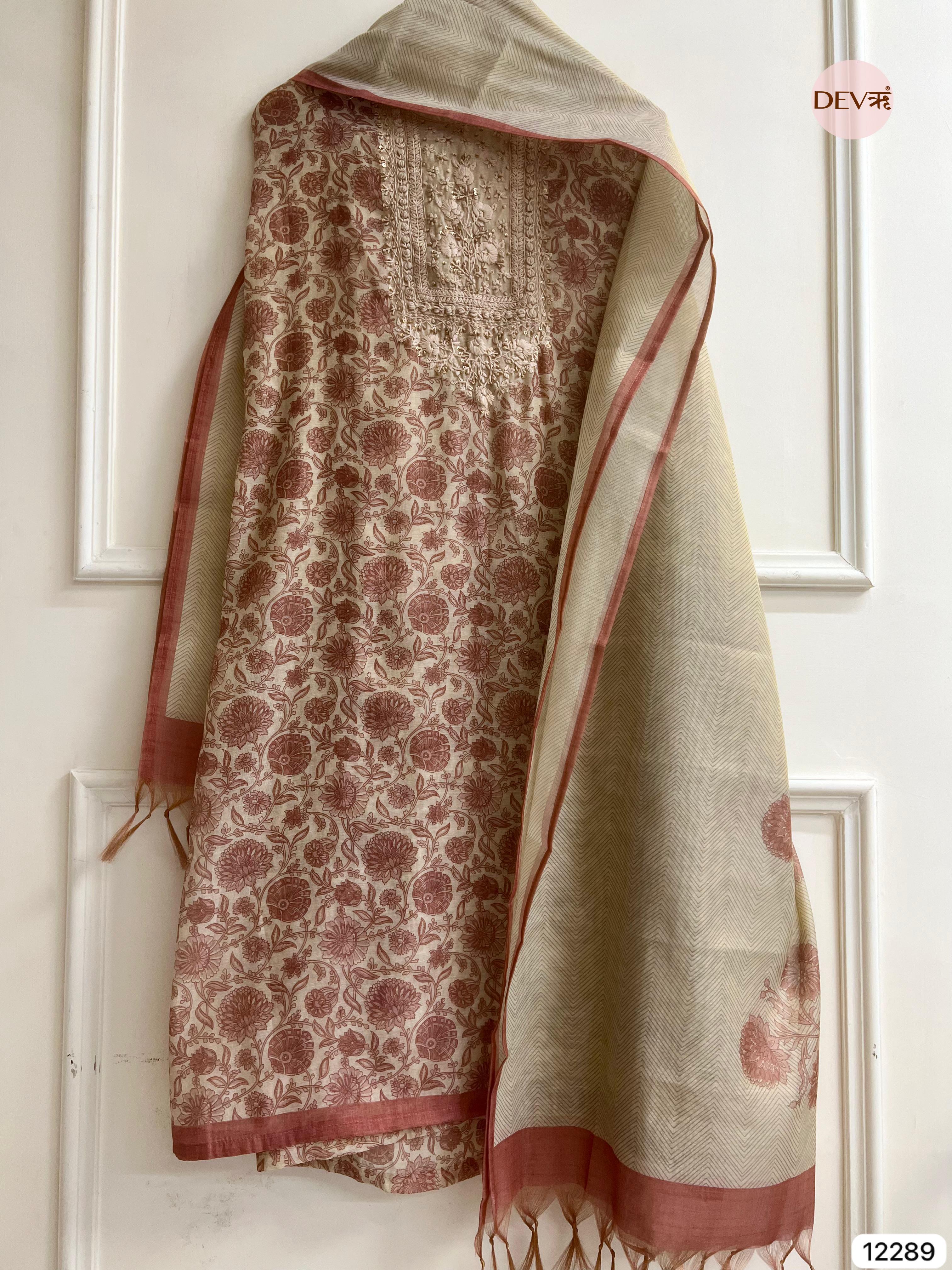 Ivory Rose Tissue Silk Embroidered Unstitched 3-Piece Suit (Devri – D.No 12289)