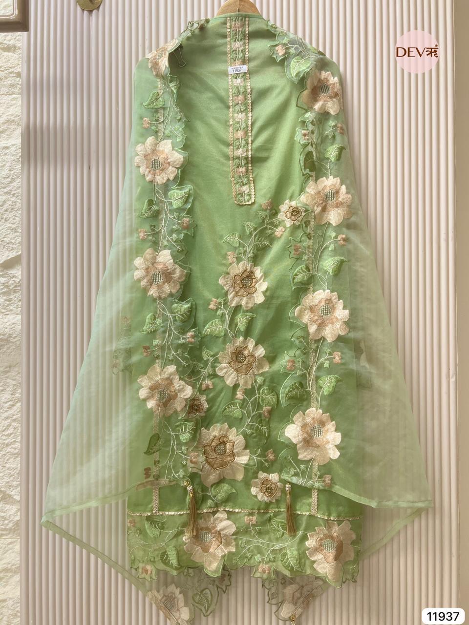 Green Tissue Shimmer Embroidered Unstitched 3-Piece Suit (Devri – D.No 11937)