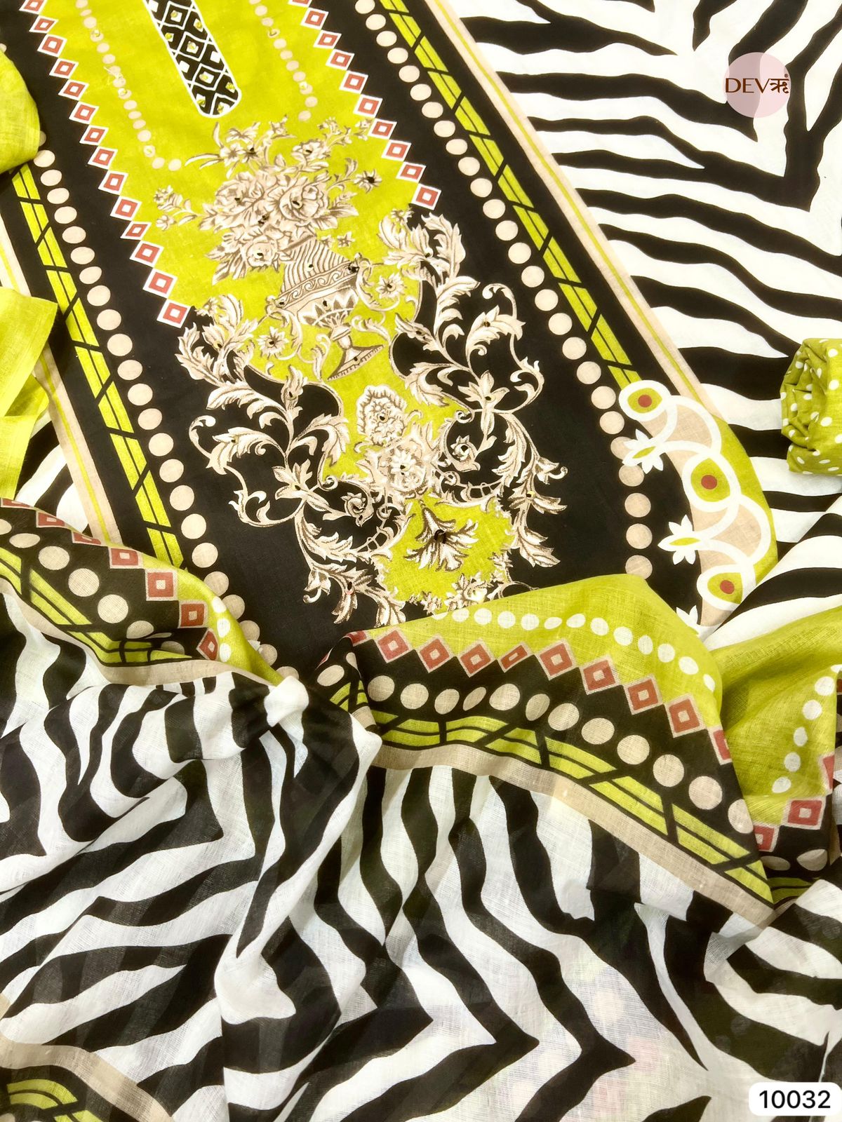 Green Cotton Printed Unstitched -Set Of 3 {10032}