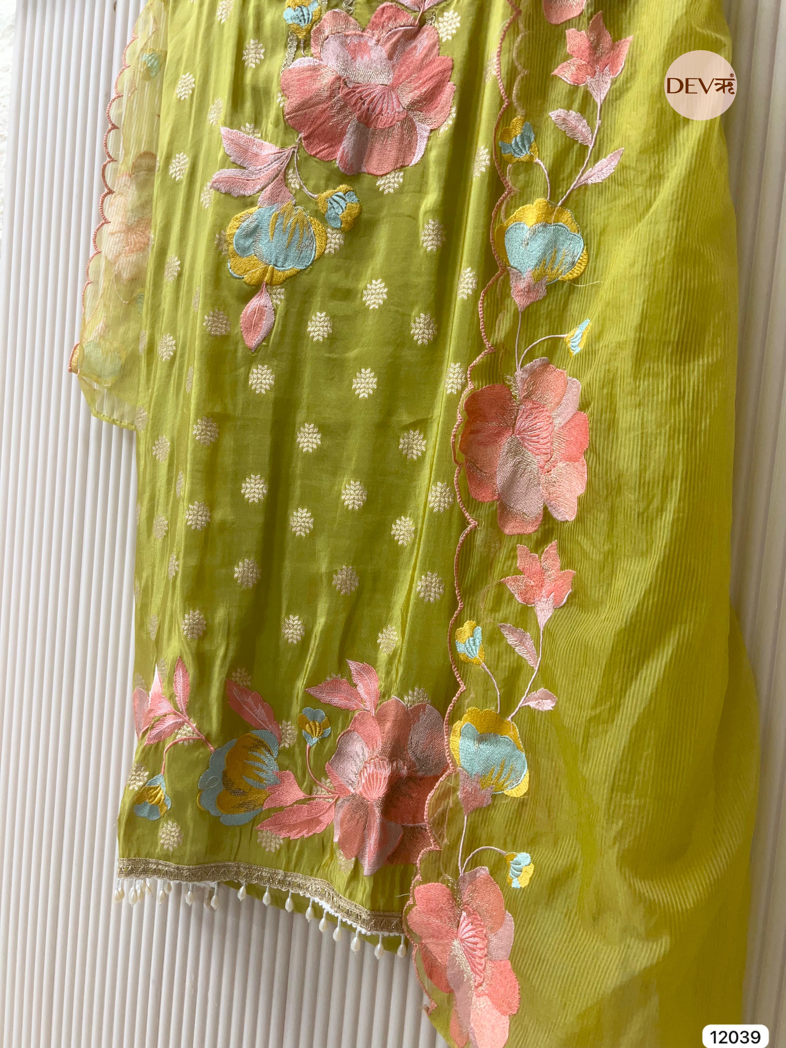 Green Tissue Shimmer Silk Banarasi Weave Unstitched Embroidered -Set Of 3 - {12039}