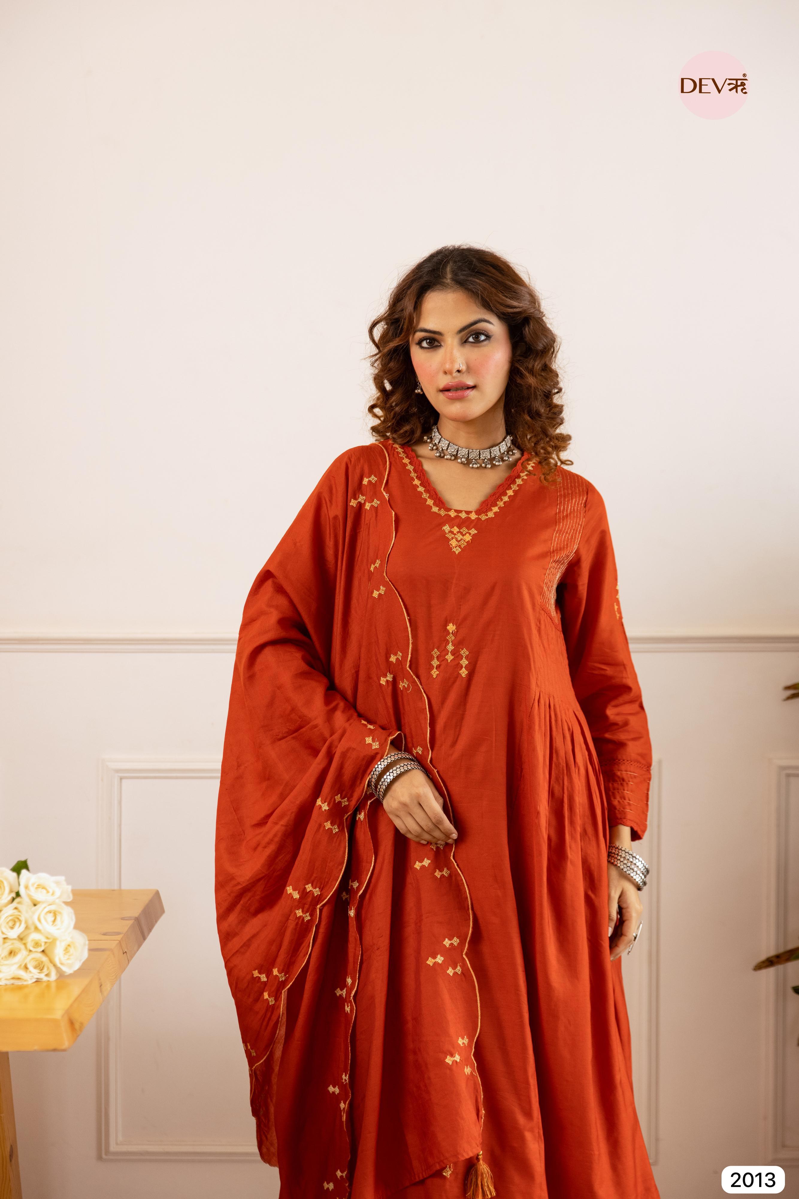 Rust Crafted In Airy Mul Chanderi -Set Of 3 - {2013}