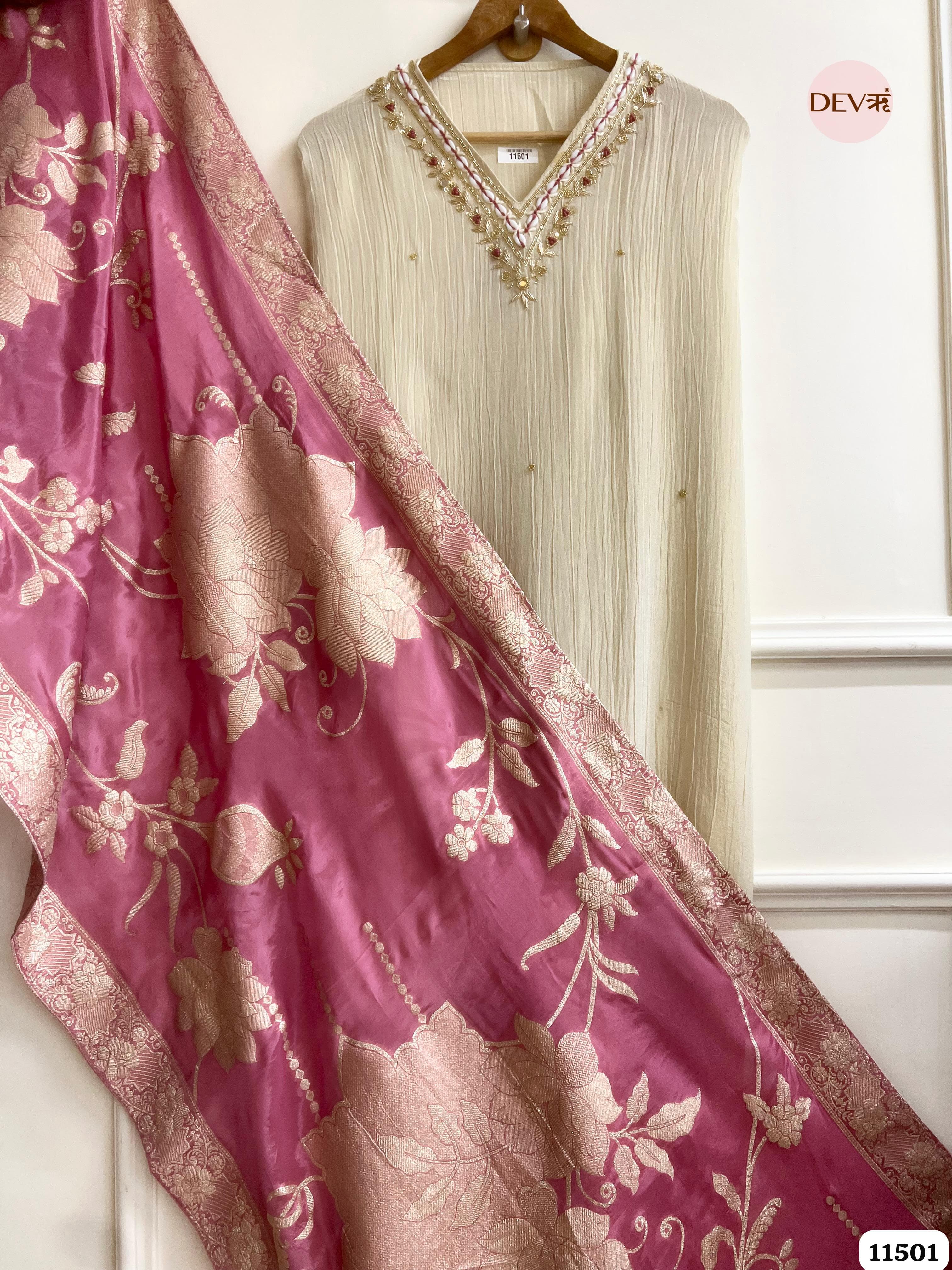 Cream Tissue Crush Silk Unstitched Hand Embroidered -Set Of 3 {11501}
