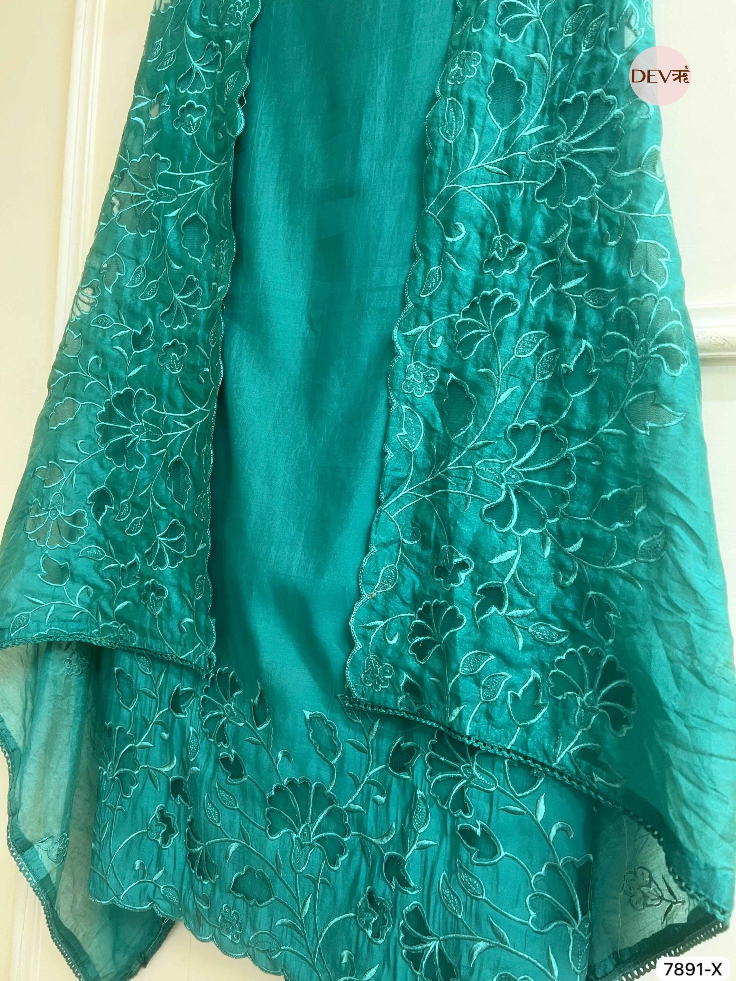 Green Modal silk unstitched Cutwork Embroidered-set of 3- {7891- X}