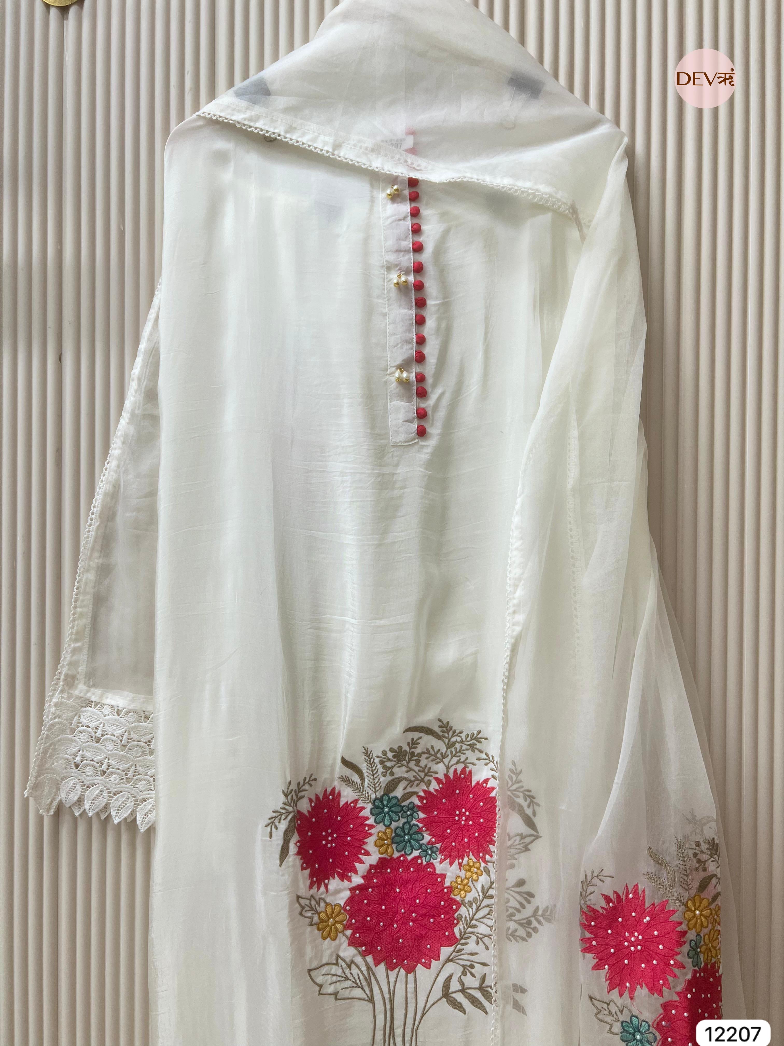 White Glass Organza Embroidered Unstitched 3-Piece Suit (Devri – D.No 12207)