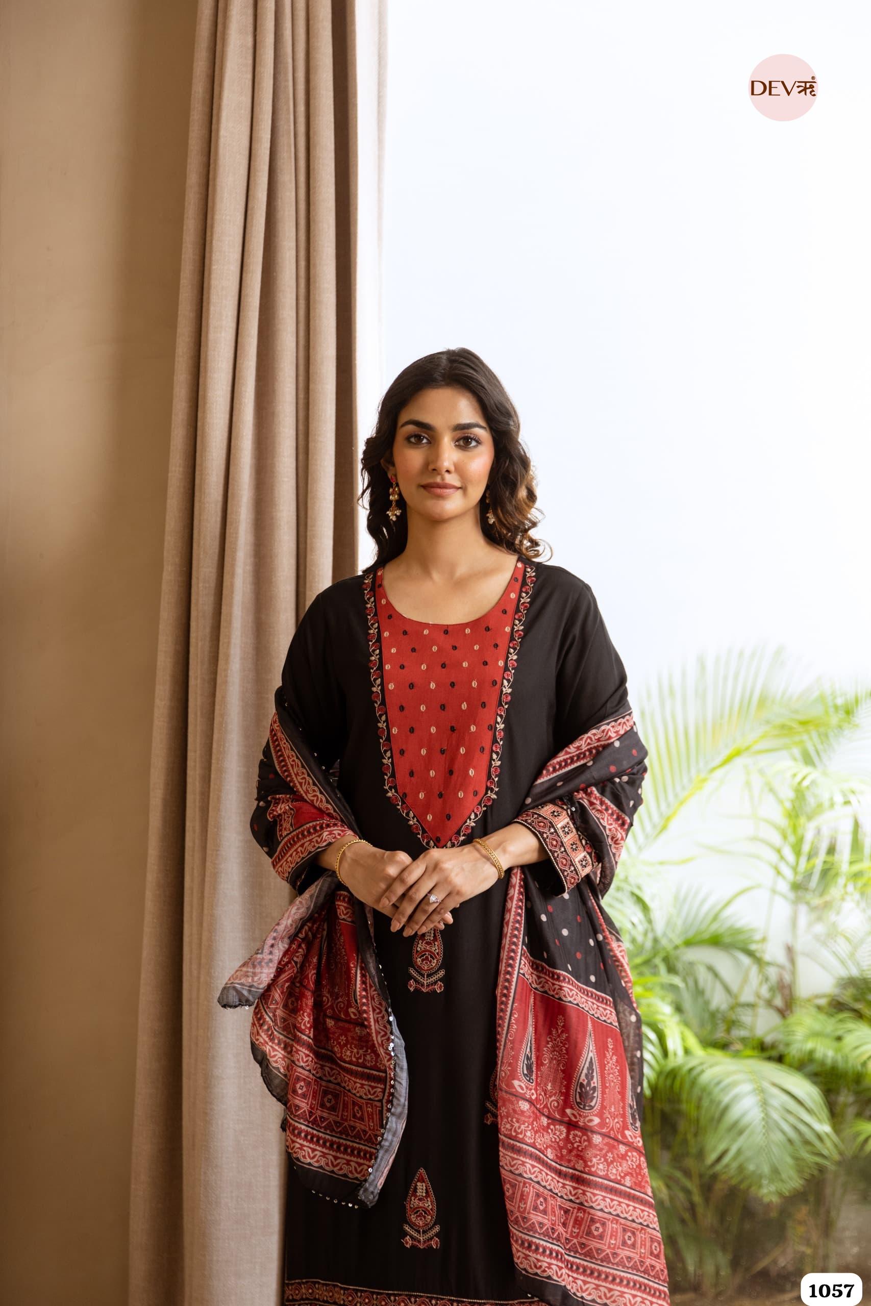 Black Heritage Paisley Reyon 3-Piece Set {1057}