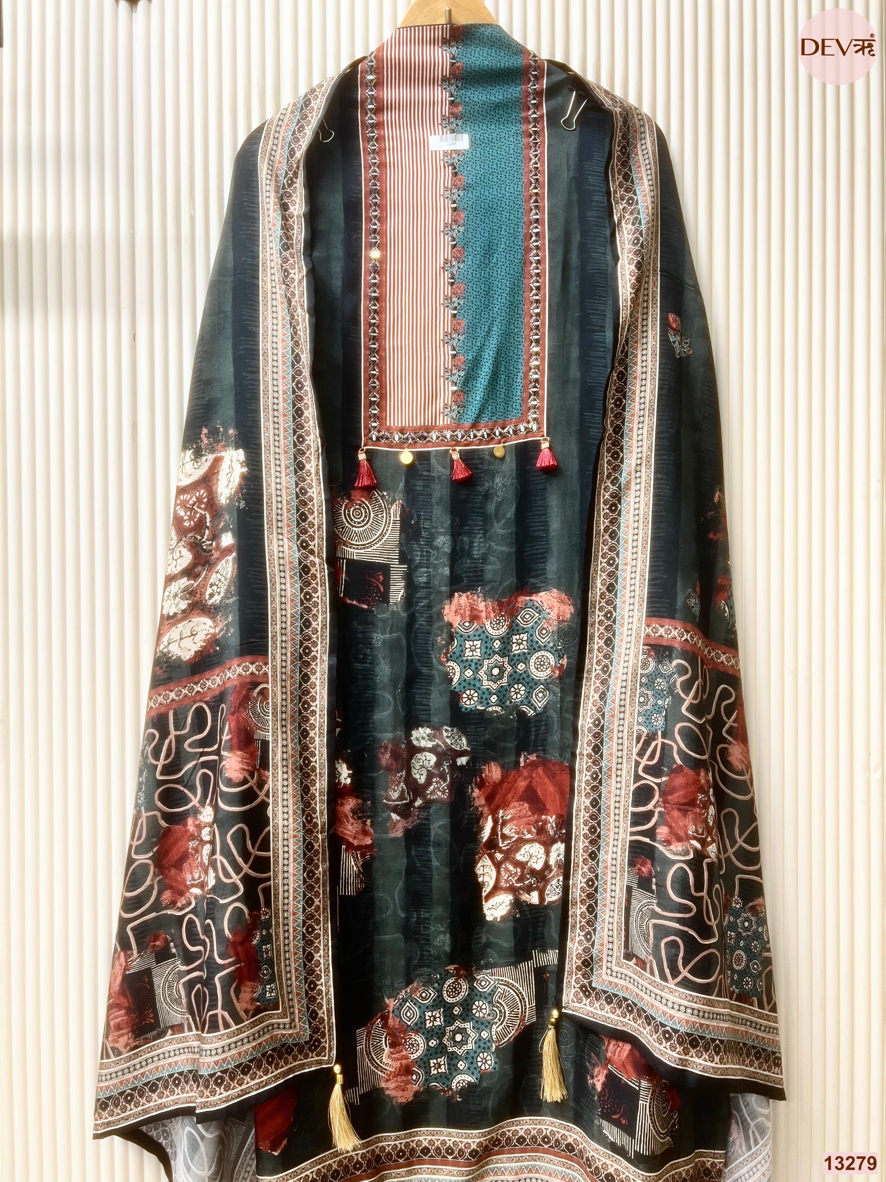 Navy Muslin Printed Unstitched 3-Piece Suit (Devri – D.No 13279)