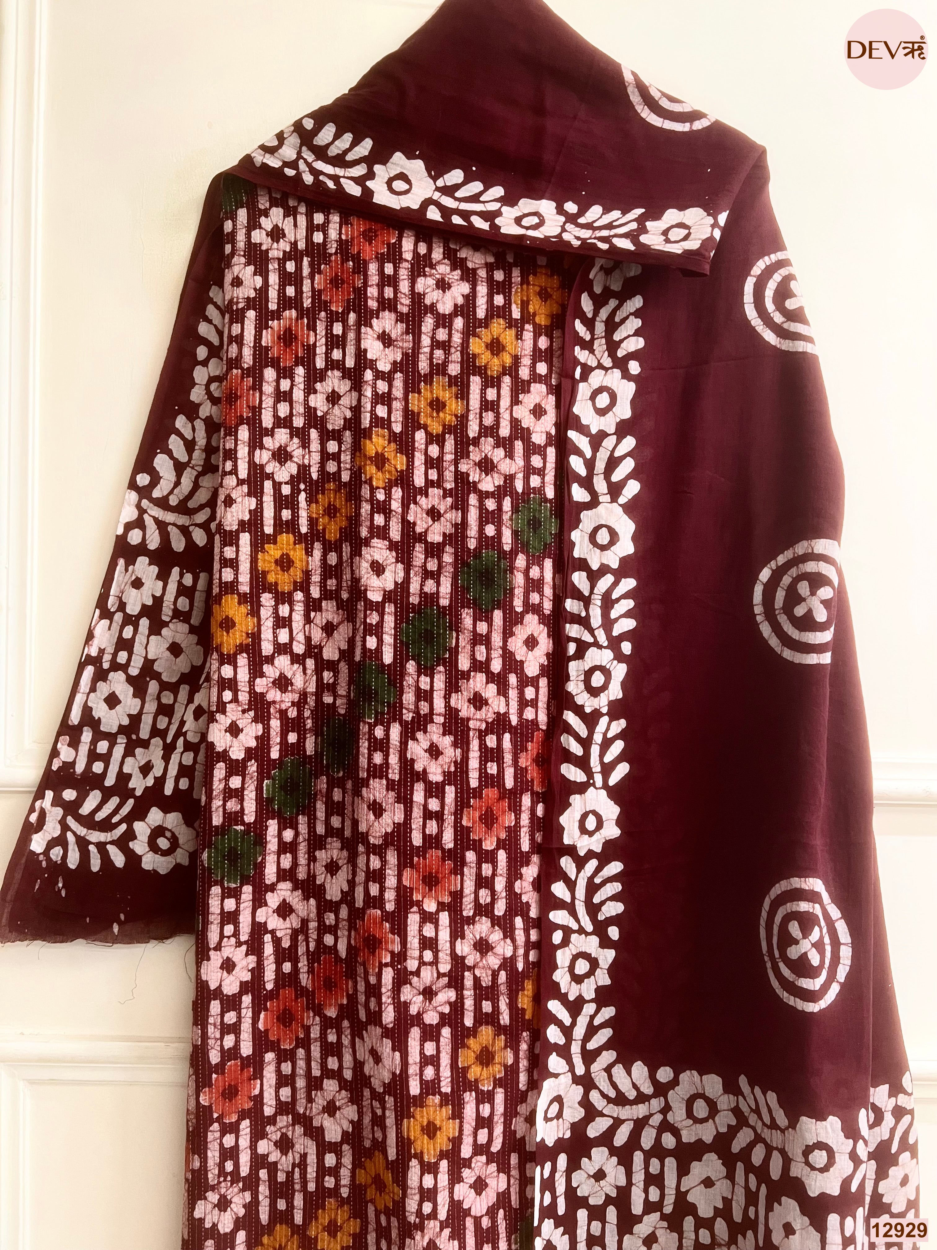 Maroon Cotton Batik Printed Unstitched 3-Piece Suit (Devri – D.No 12929)