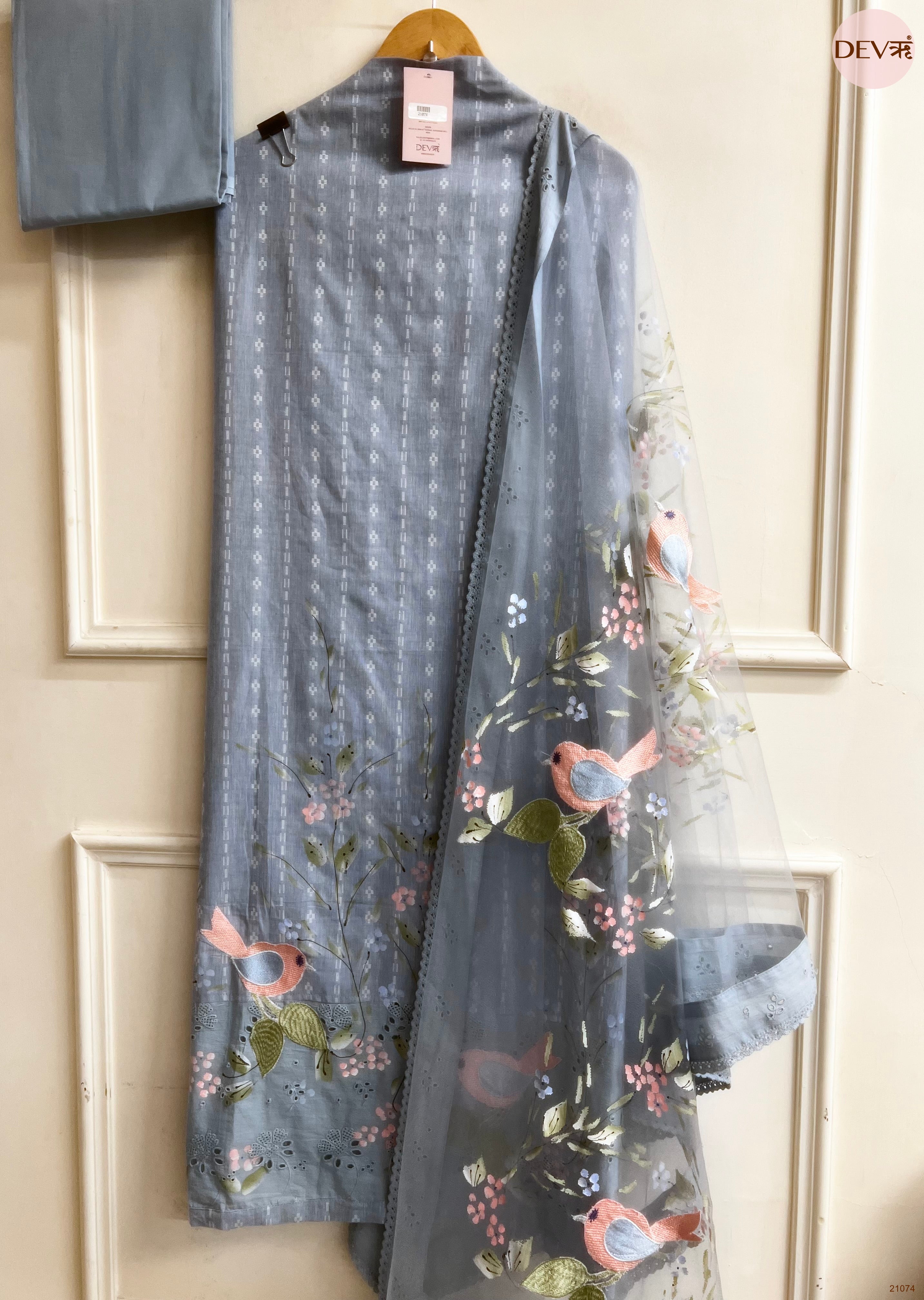 Grey Pure Cotton Printed Unstitched 3-Piece Suit (Devri – D.No 21074)