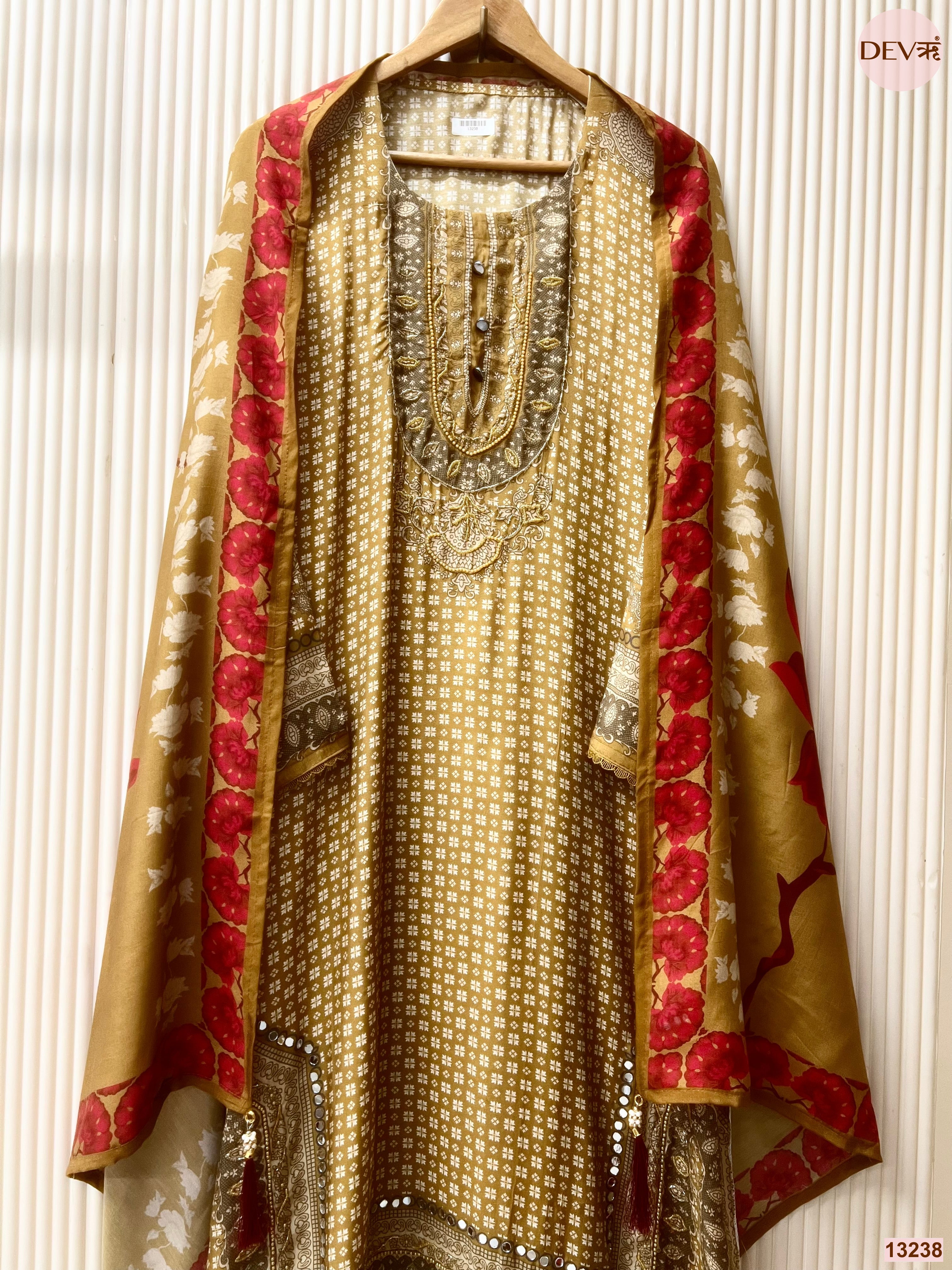 Mustard Muslin Printed Unstitched 3-Piece Suit (Devri – D.No 13238)