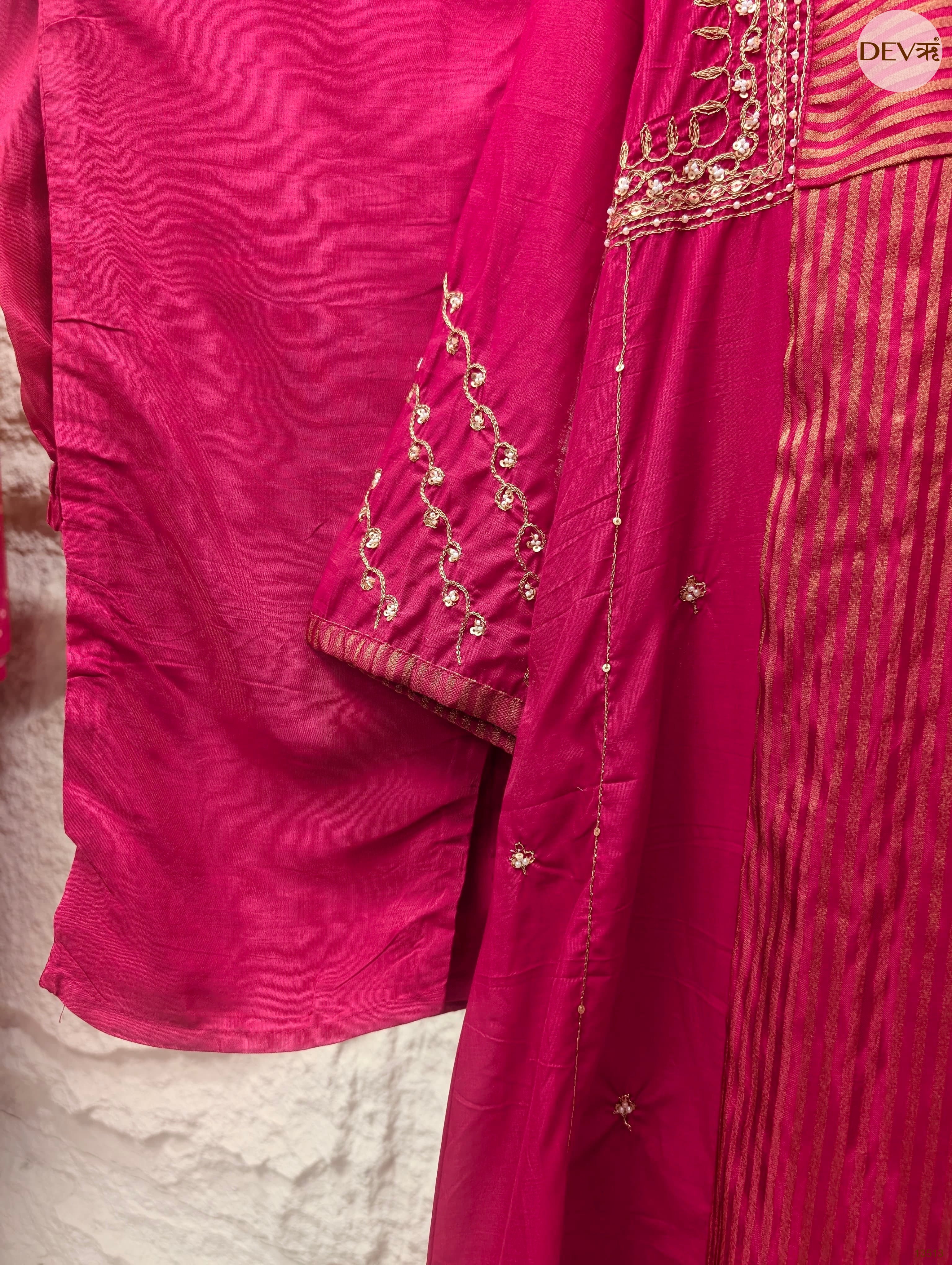 Gulnaar Mul chanderi Embroidered Pink 3-Piece Set (Devri – D.No 13513)
