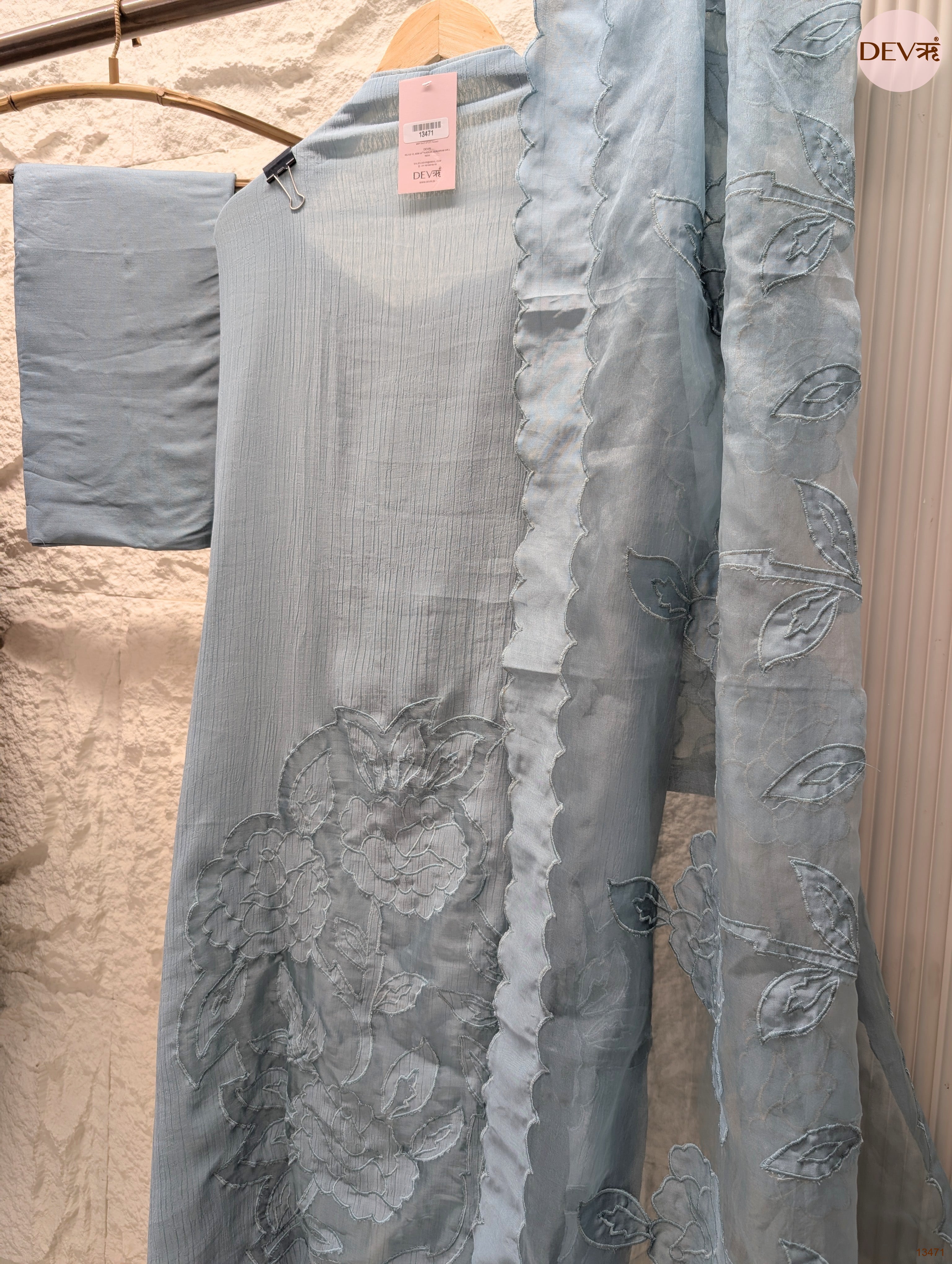 Blue Mul Crush Embroidered Unstitched 3-Piece Suit (Devri – D.No 13471)
