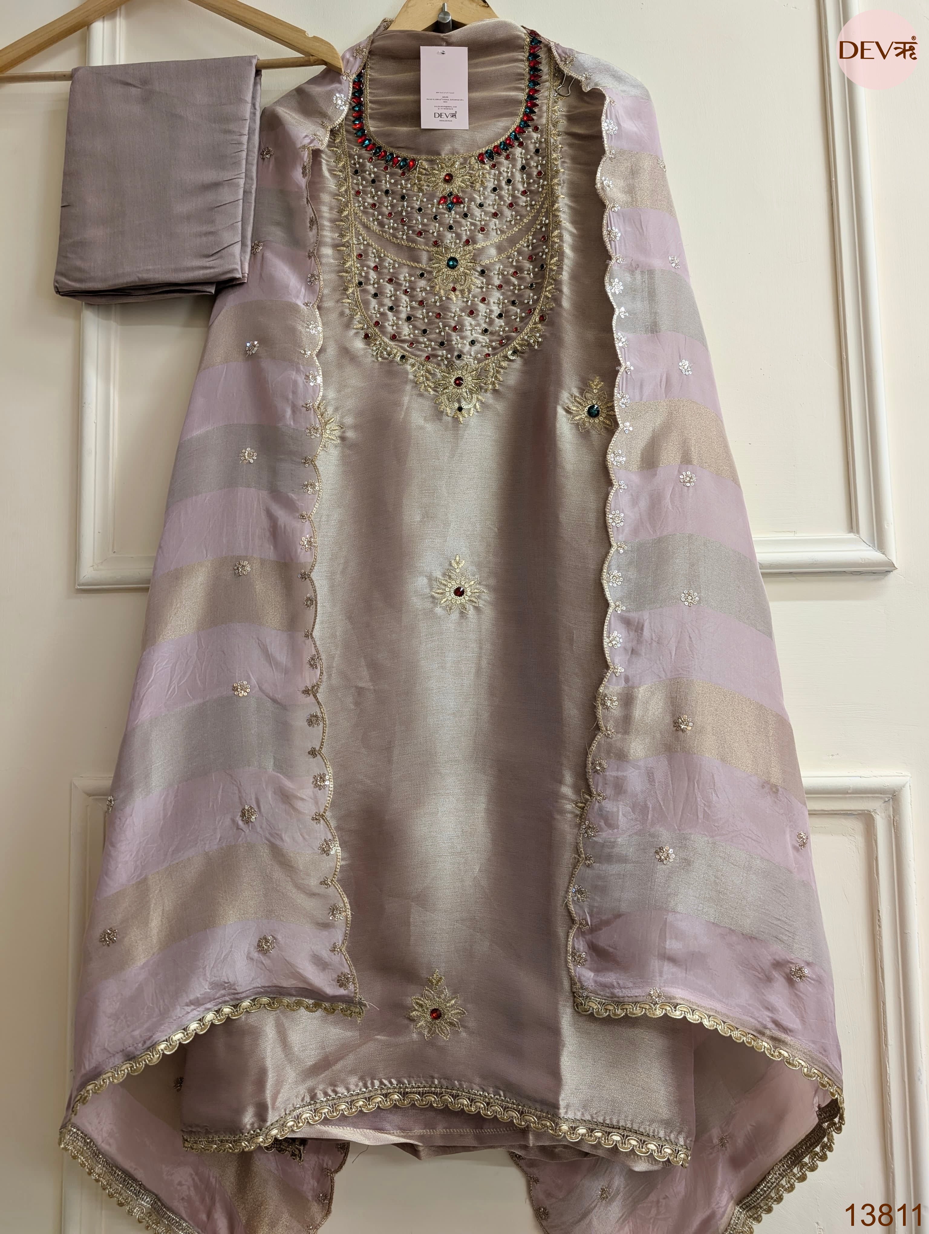 Lavender Pure Tissue Giraffe Silk Embroidered Unstitched 3-Piece Suit (Devri – D.No 13811)