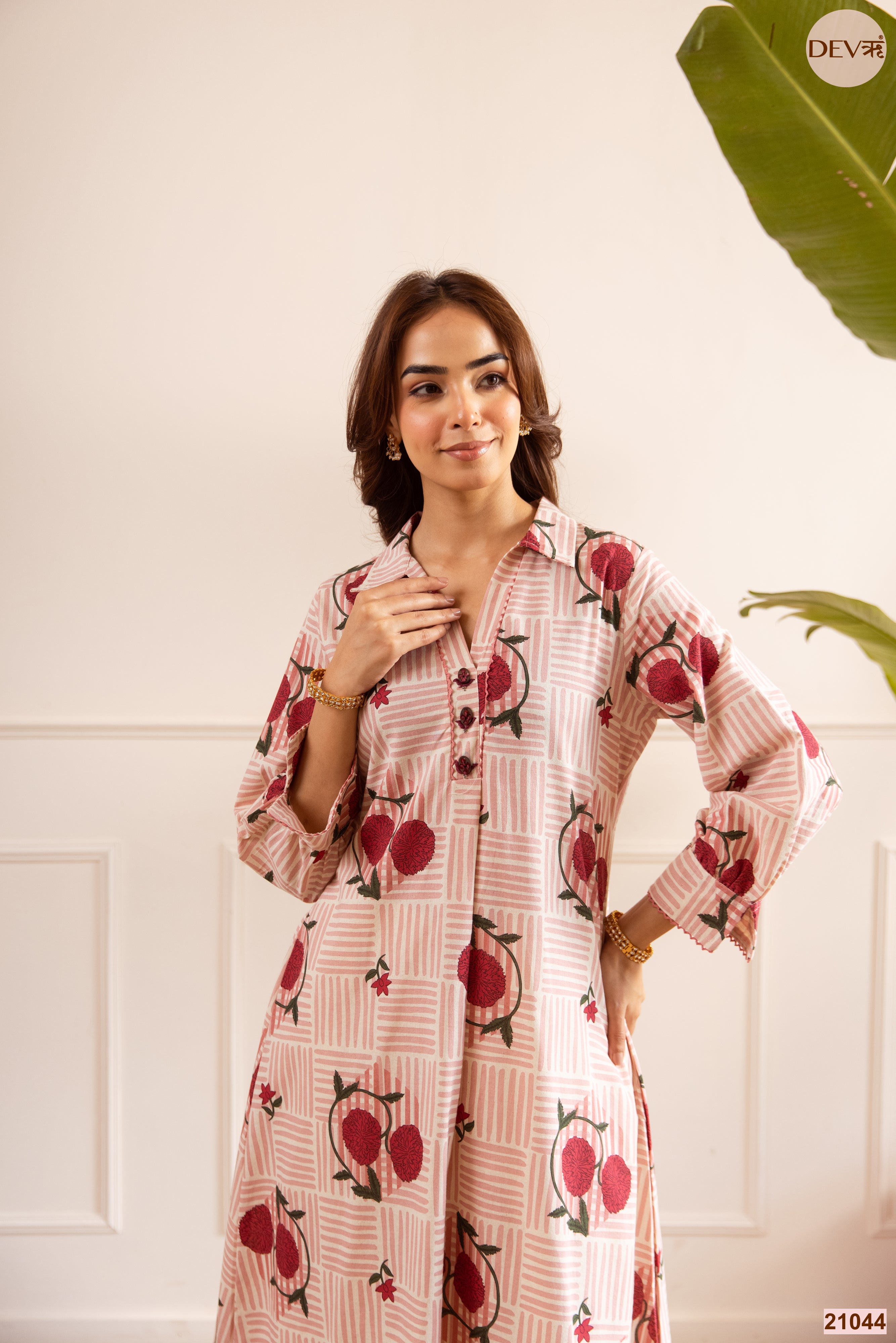 Gulnaar Pure cotton Printed Pink 3-Piece Set (Devri – D.No 21044)