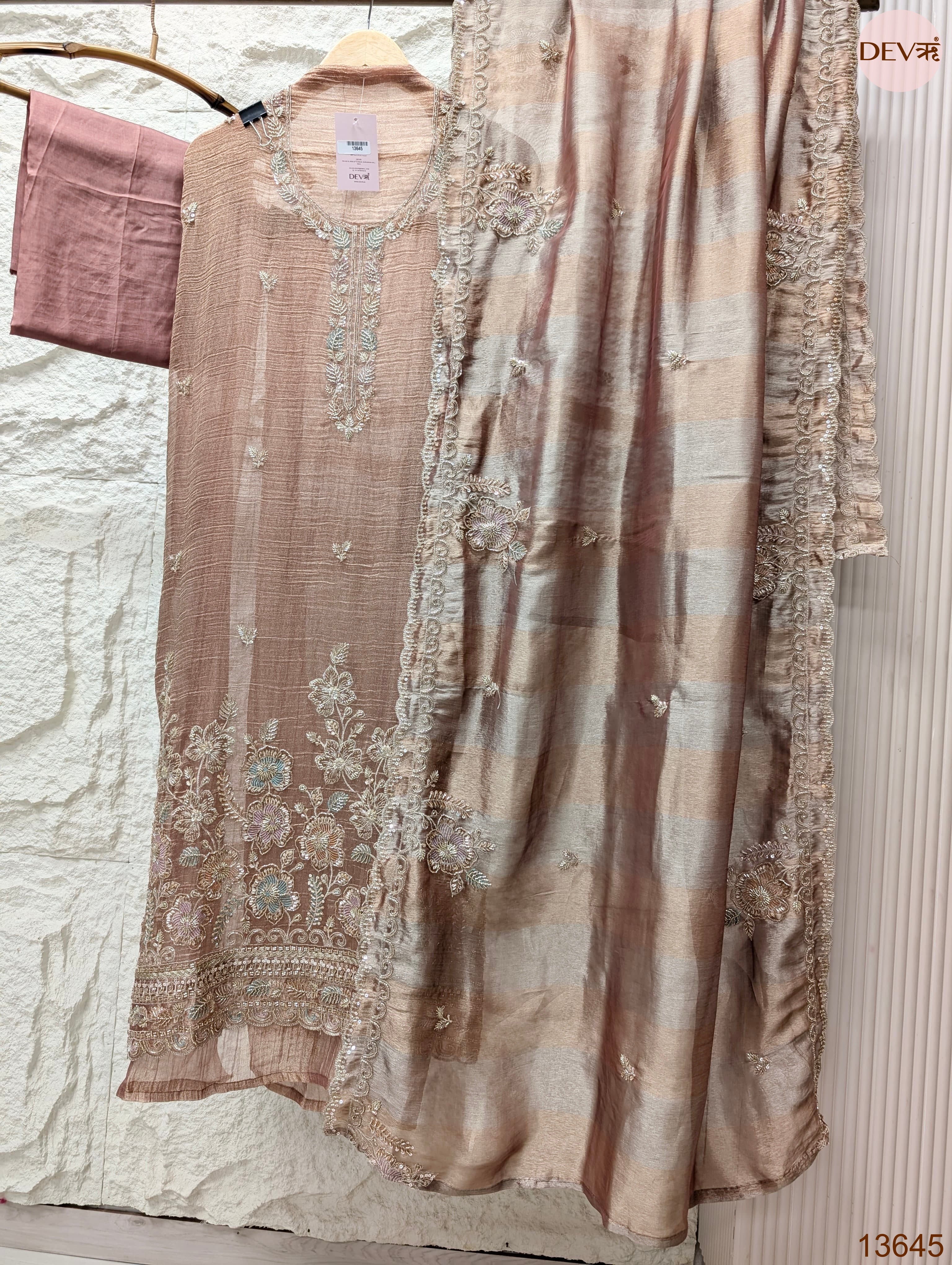 Pink Tissue Crush Silk Embroidered Unstitched 3-Piece Suit (Devri – D.No 13645)