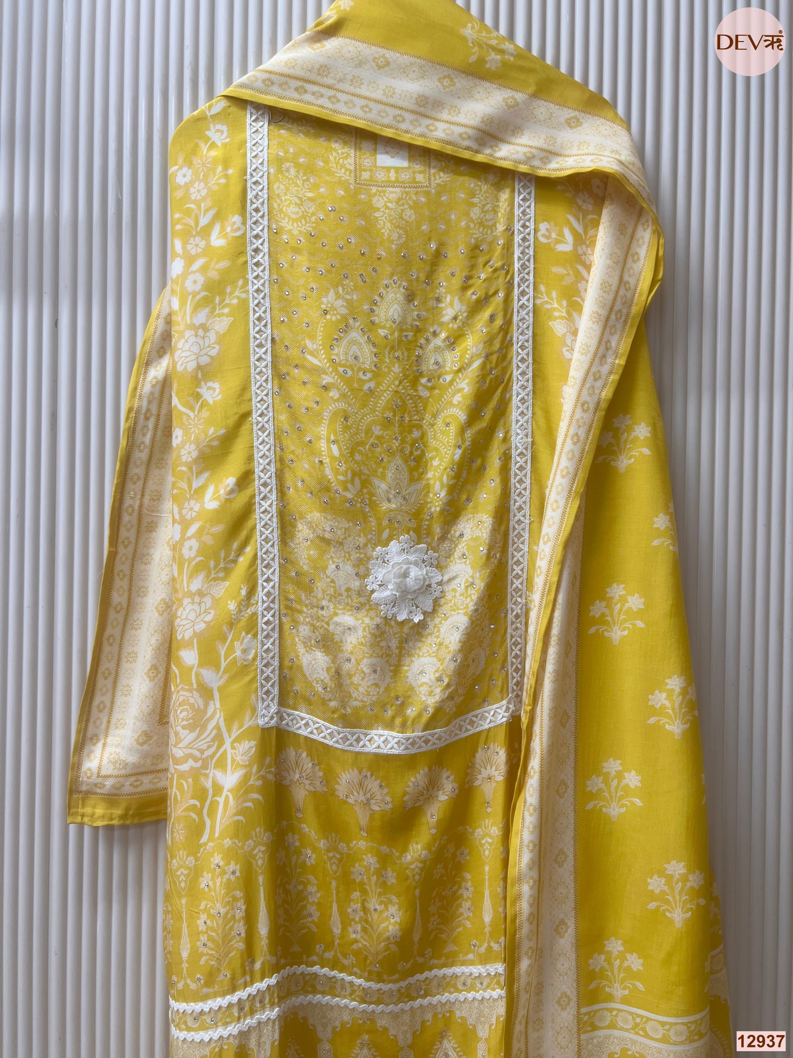Yellow Muslin Printed Unstitched 3-Piece Suit (Devri – D.No 12937)