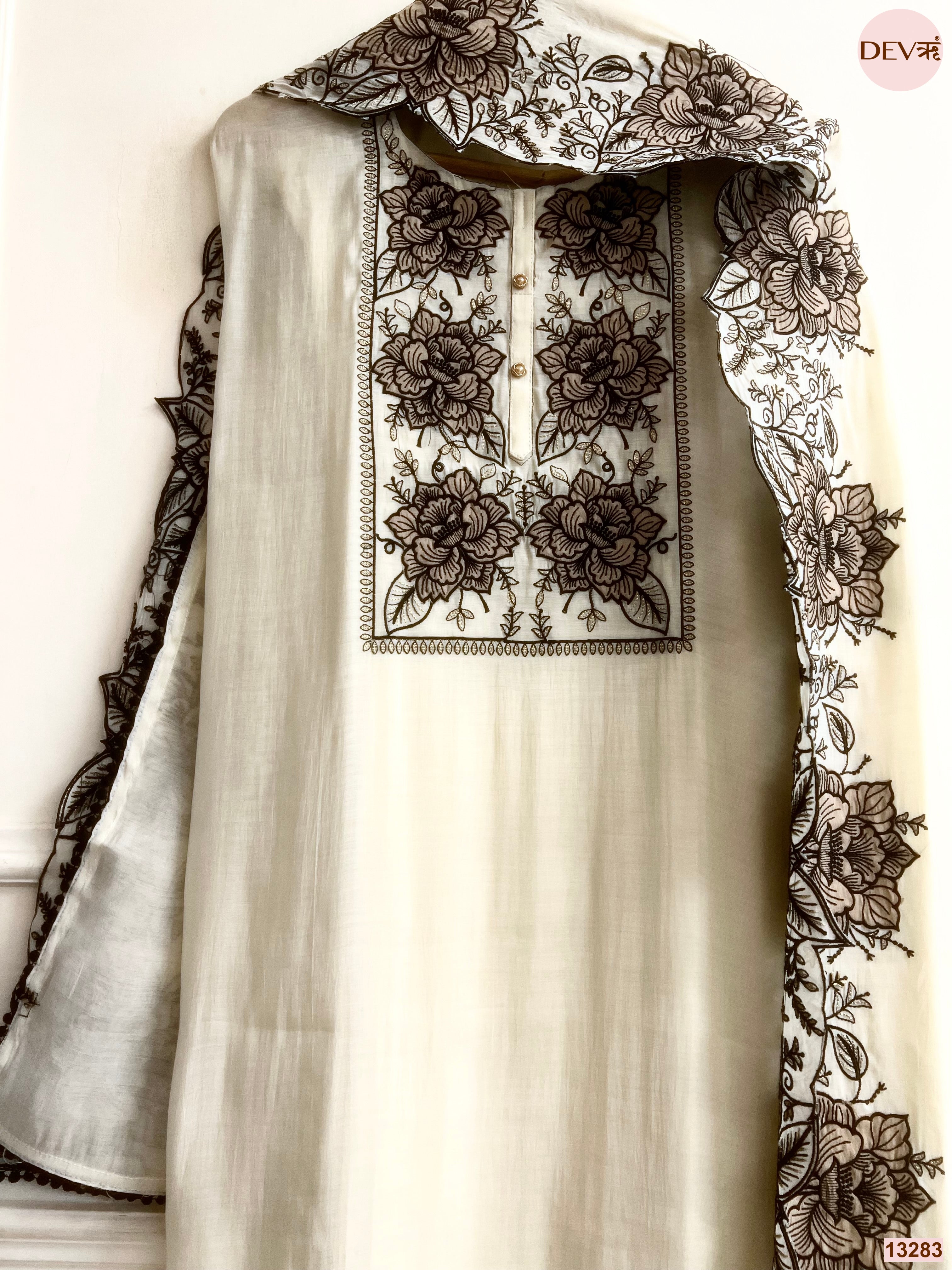 Cream Mul Cotton Embroidered Unstitched 3-Piece Suit (Devri – D.No 13283)