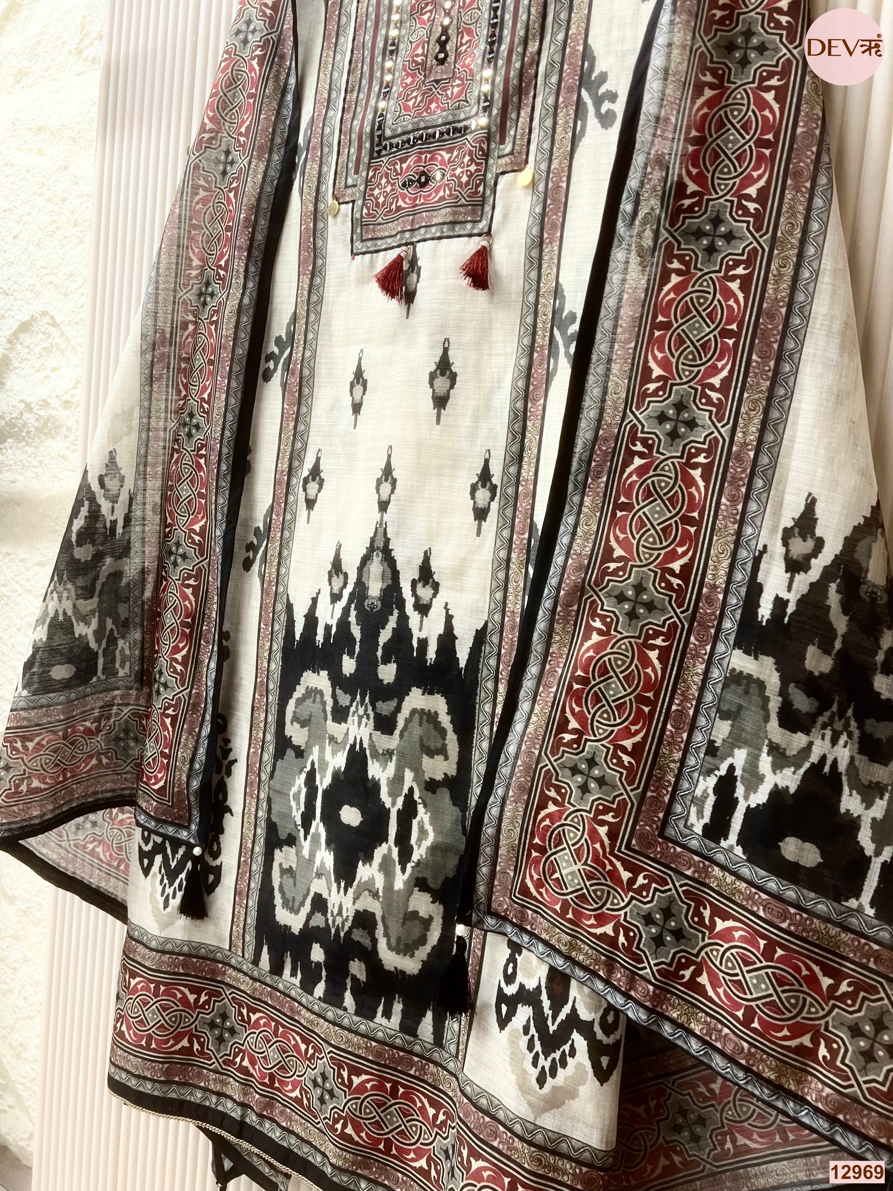Off White Linen Cotton Printed Unstitched 3-Piece Suit (Devri – D.No 12969)