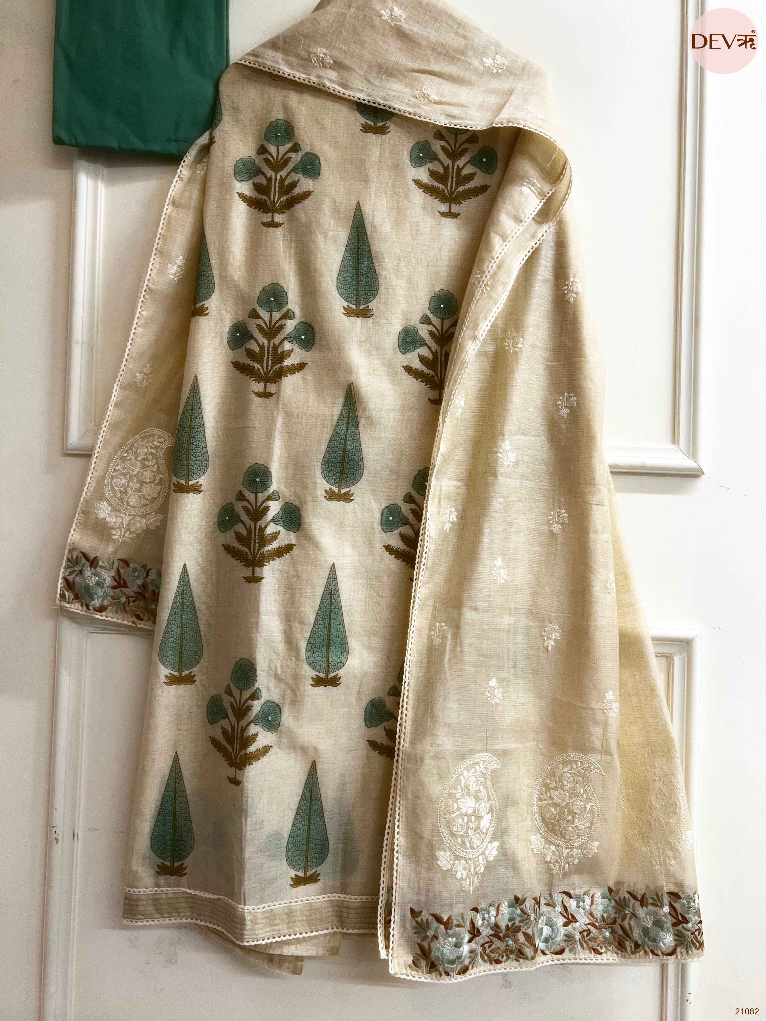 Beige Mul Chanderi Printed Unstitched 3-Piece Suit (Devri – D.No 21082)
