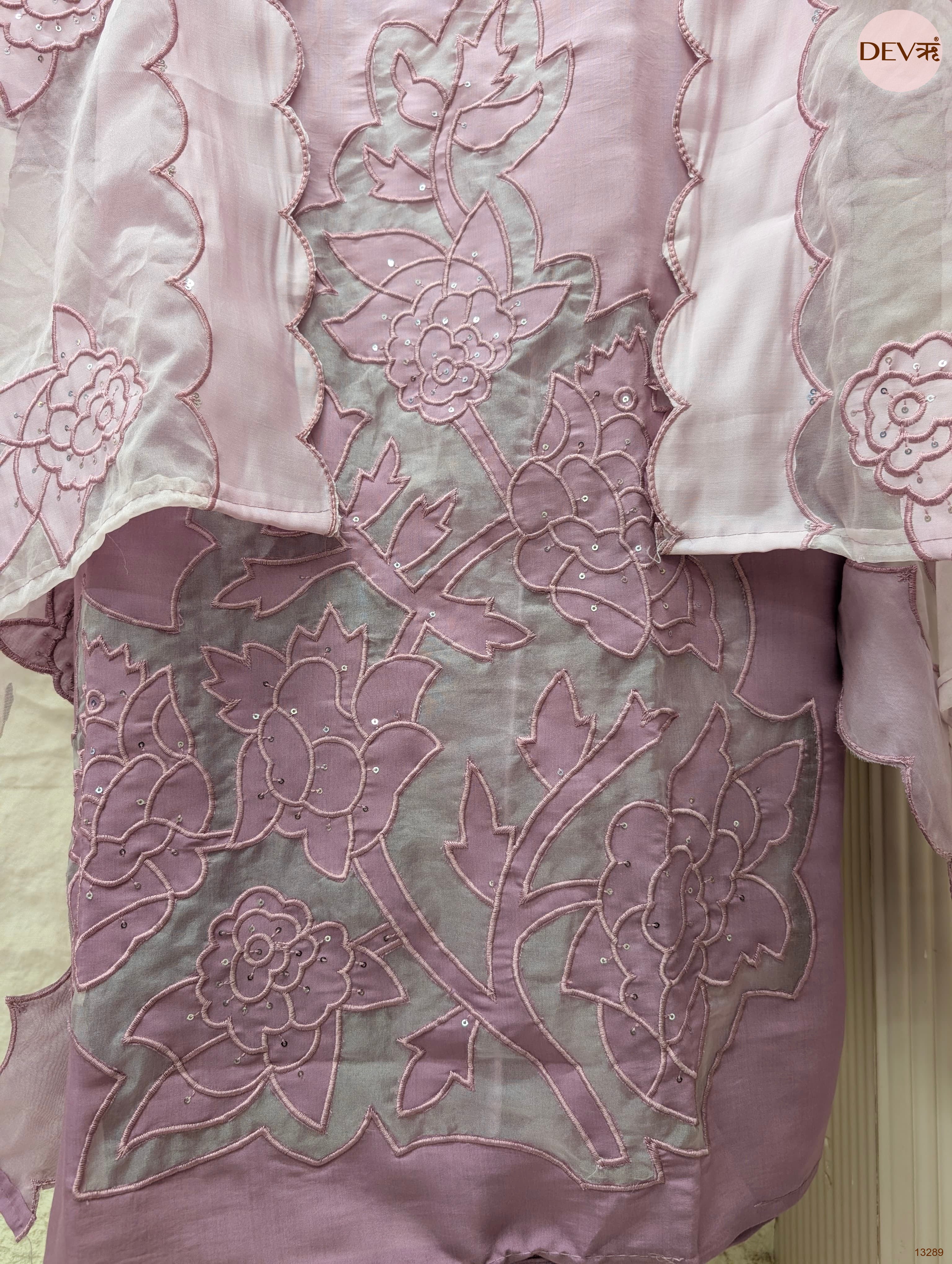 Pink Mul Chanderi Embroidered Unstitched 3-Piece Suit (Devri – D.No 13289)