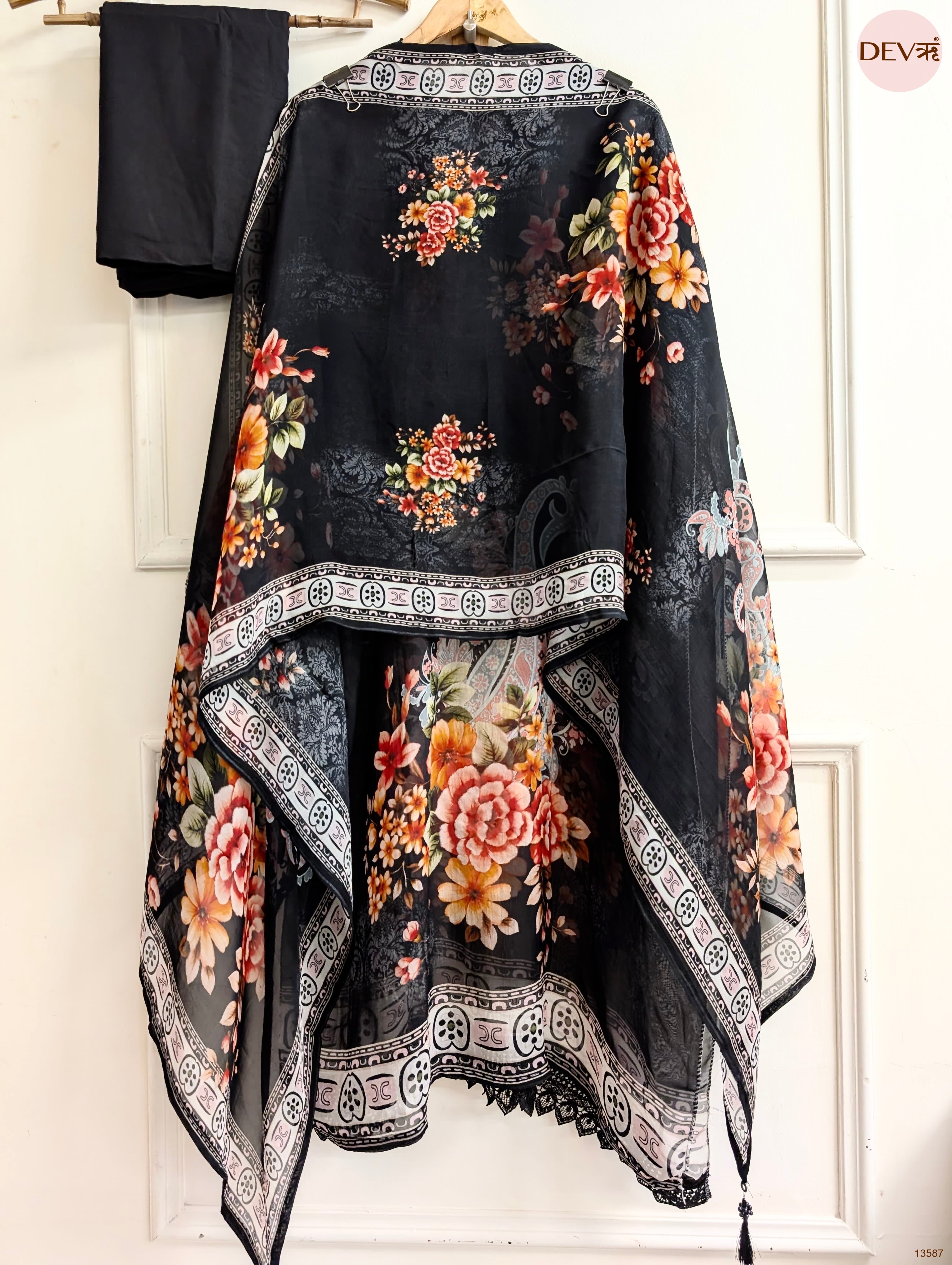Black Organza Printed Unstitched 3-Piece Suit (Devri – D.No 13587)