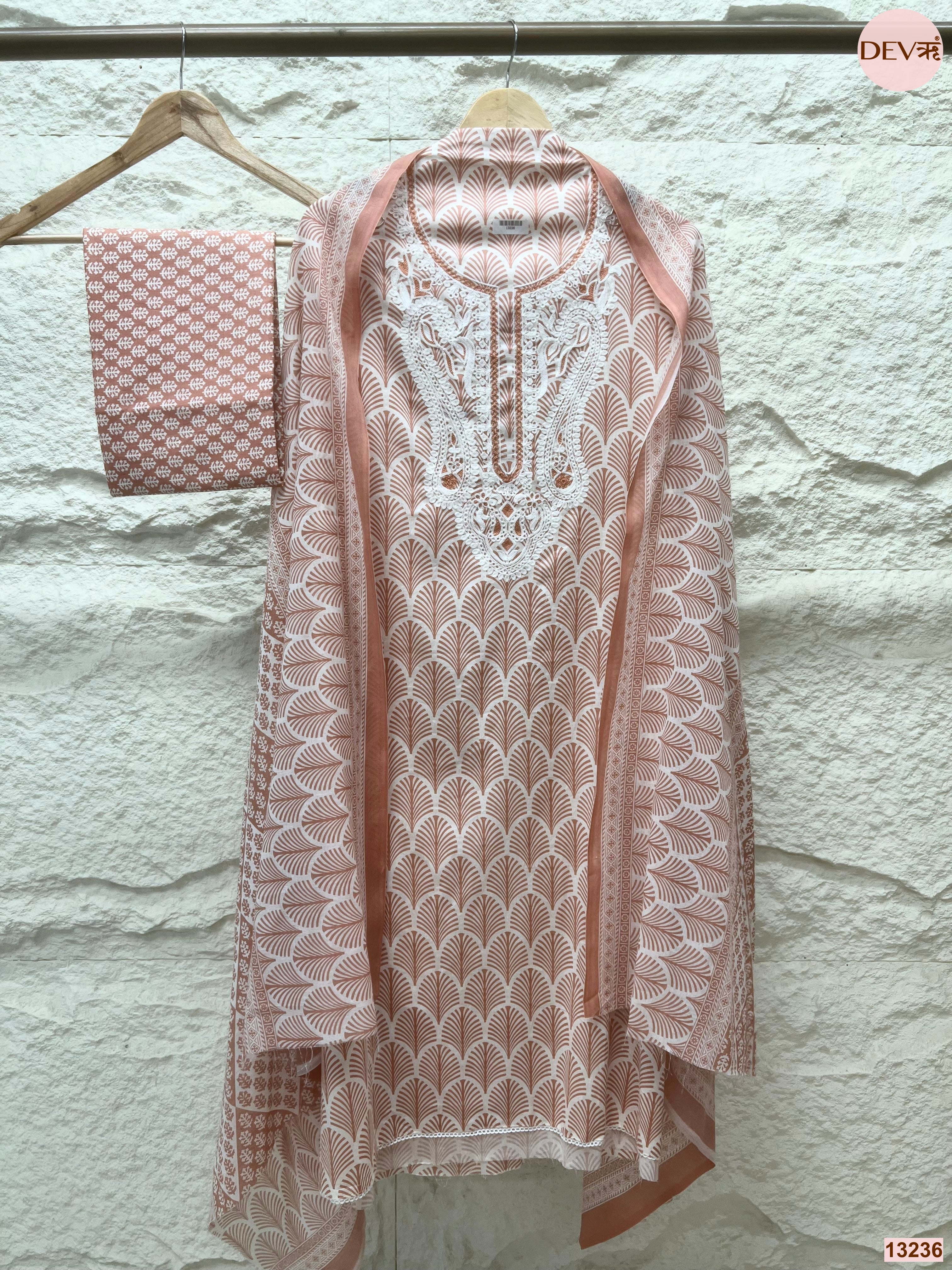 Peach Cotton Printed Unstitched 3-Piece Suit (Devri – D.No 13236)