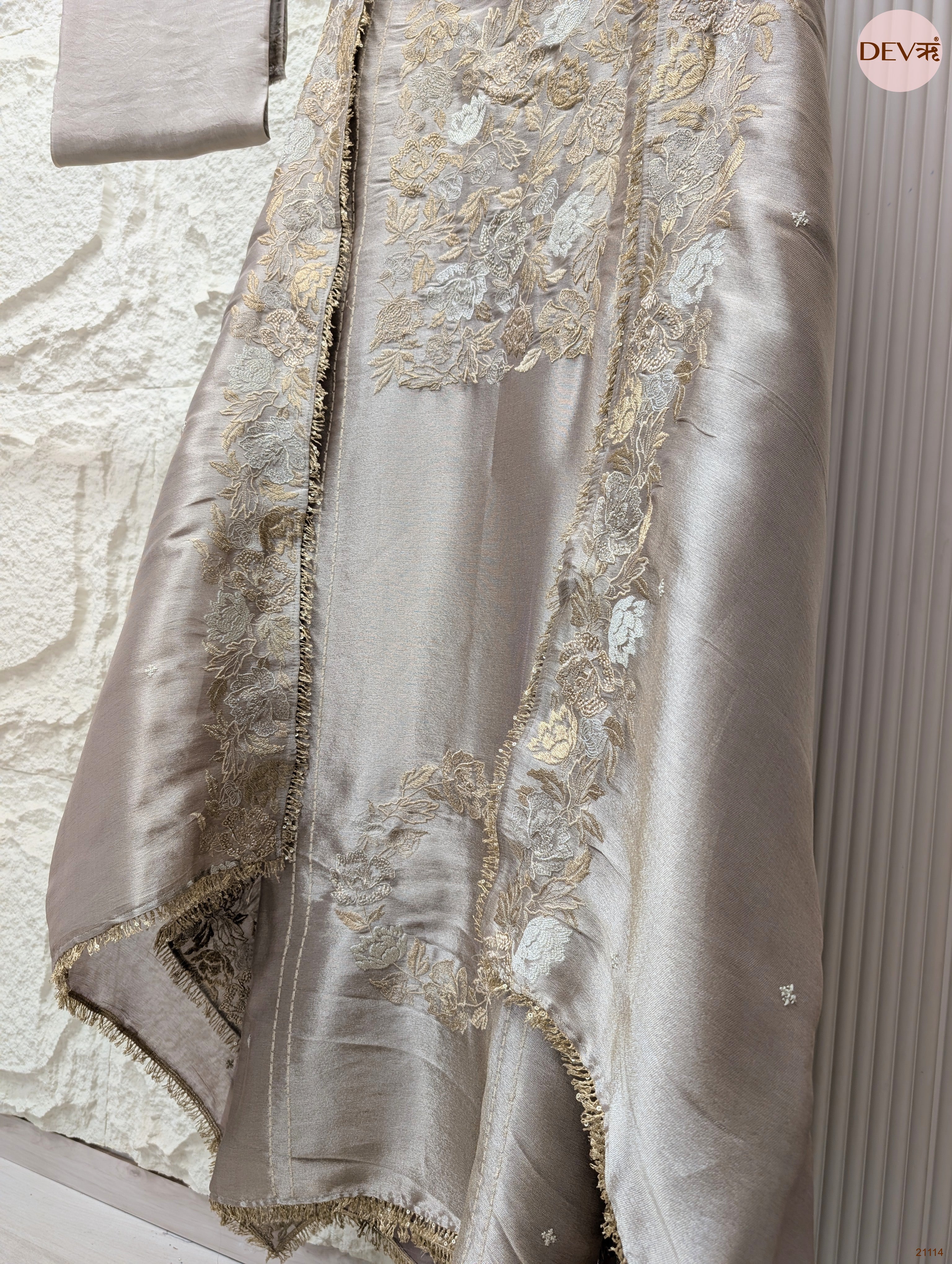 Grey Pure Giraffe Silk Embroidered Unstitched 3-Piece Suit (Devri – D.No 21118)