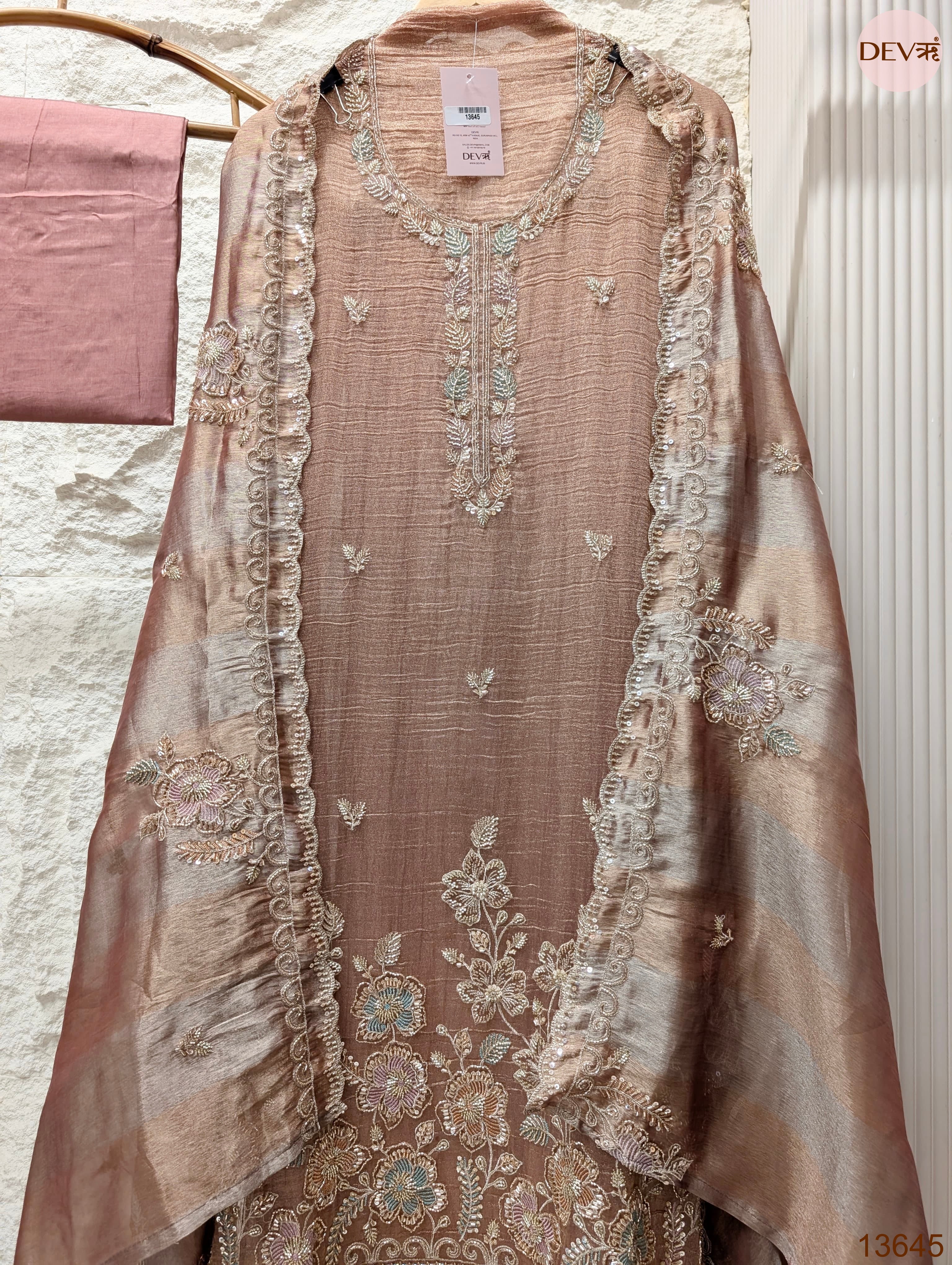 Pink Tissue Crush Silk Embroidered Unstitched 3-Piece Suit (Devri – D.No 13645)
