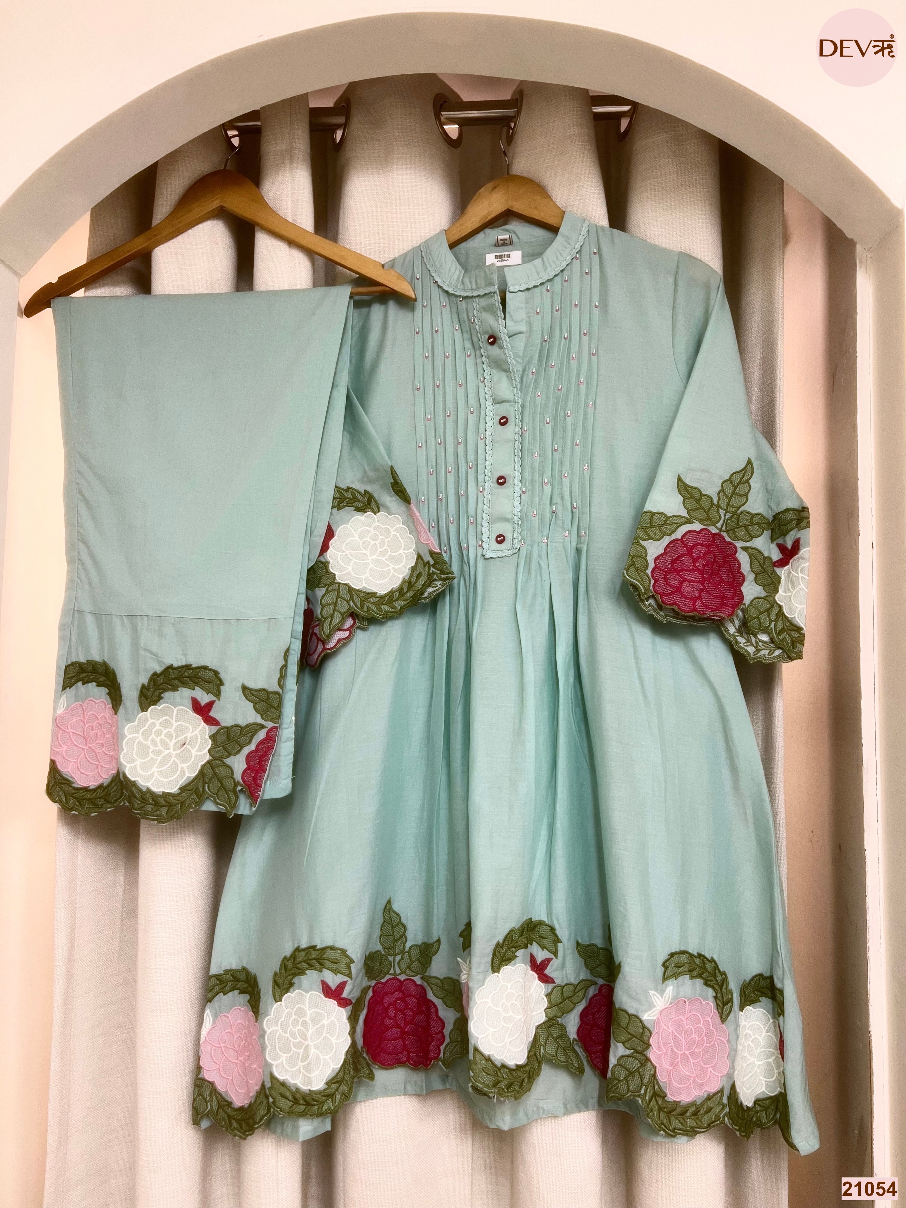 Gulnaar Mul Chanderi Embroidered Mint 2-Piece Set (Devri – D.No 21054)