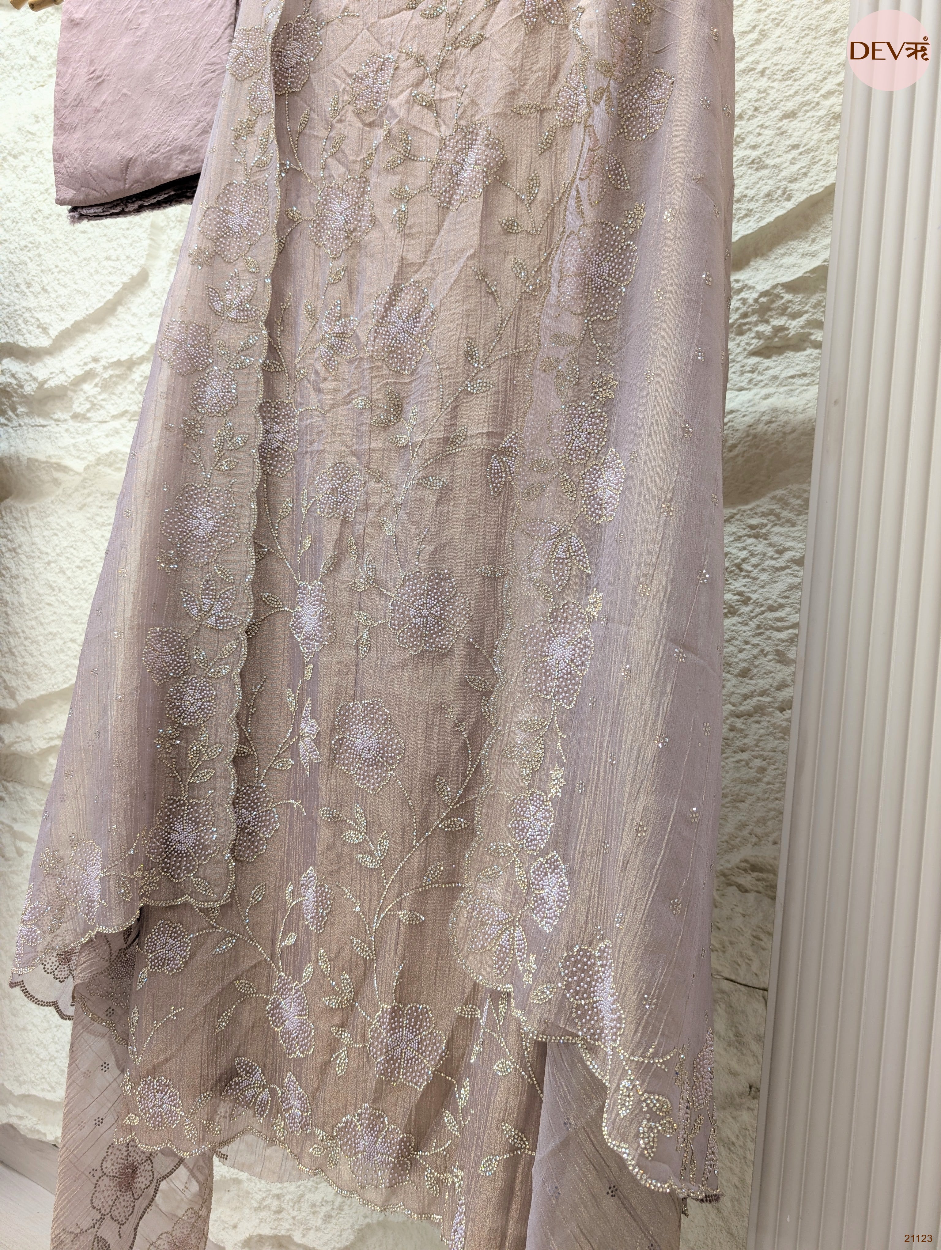 Mauve Pure Tissue Crush Silk Embroidered Unstitched 3-Piece Suit (Devri – D.No 21123)