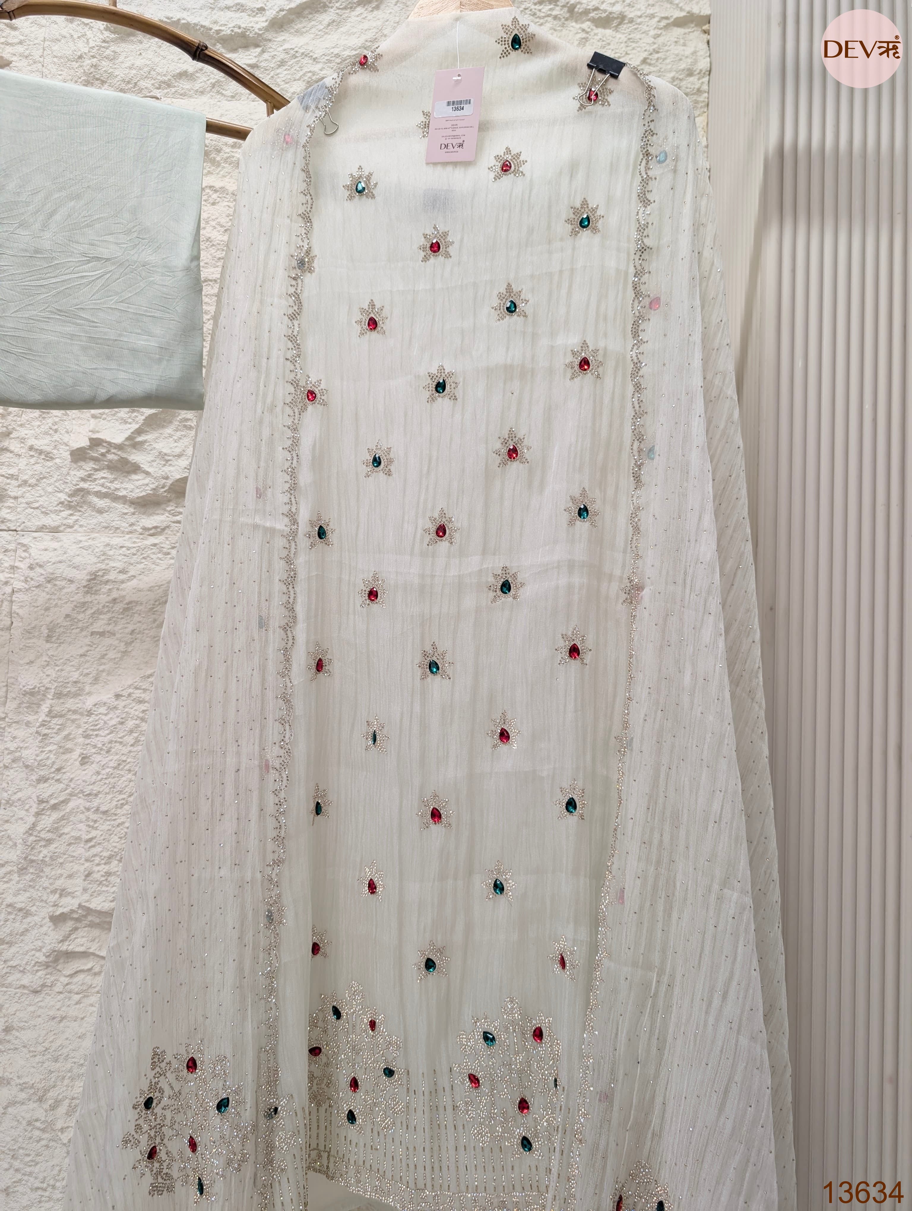 Off White Pure Organza Silk Embroidered Unstitched 3-Piece Suit (Devri – D.No 13634)