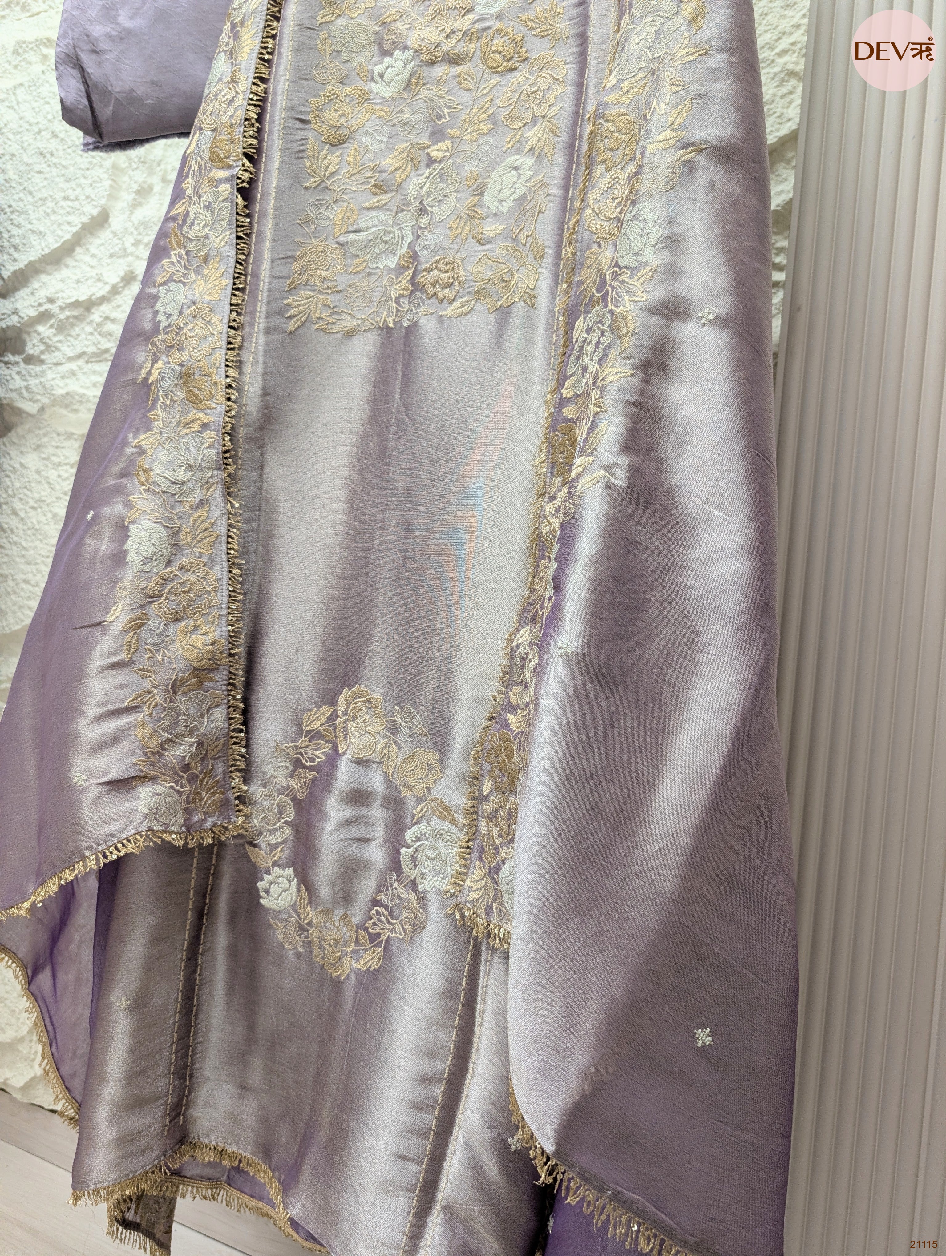 Lavender Pure Giraffe Silk Embroidered Unstitched 3-Piece Suit (Devri – D.No 21116)