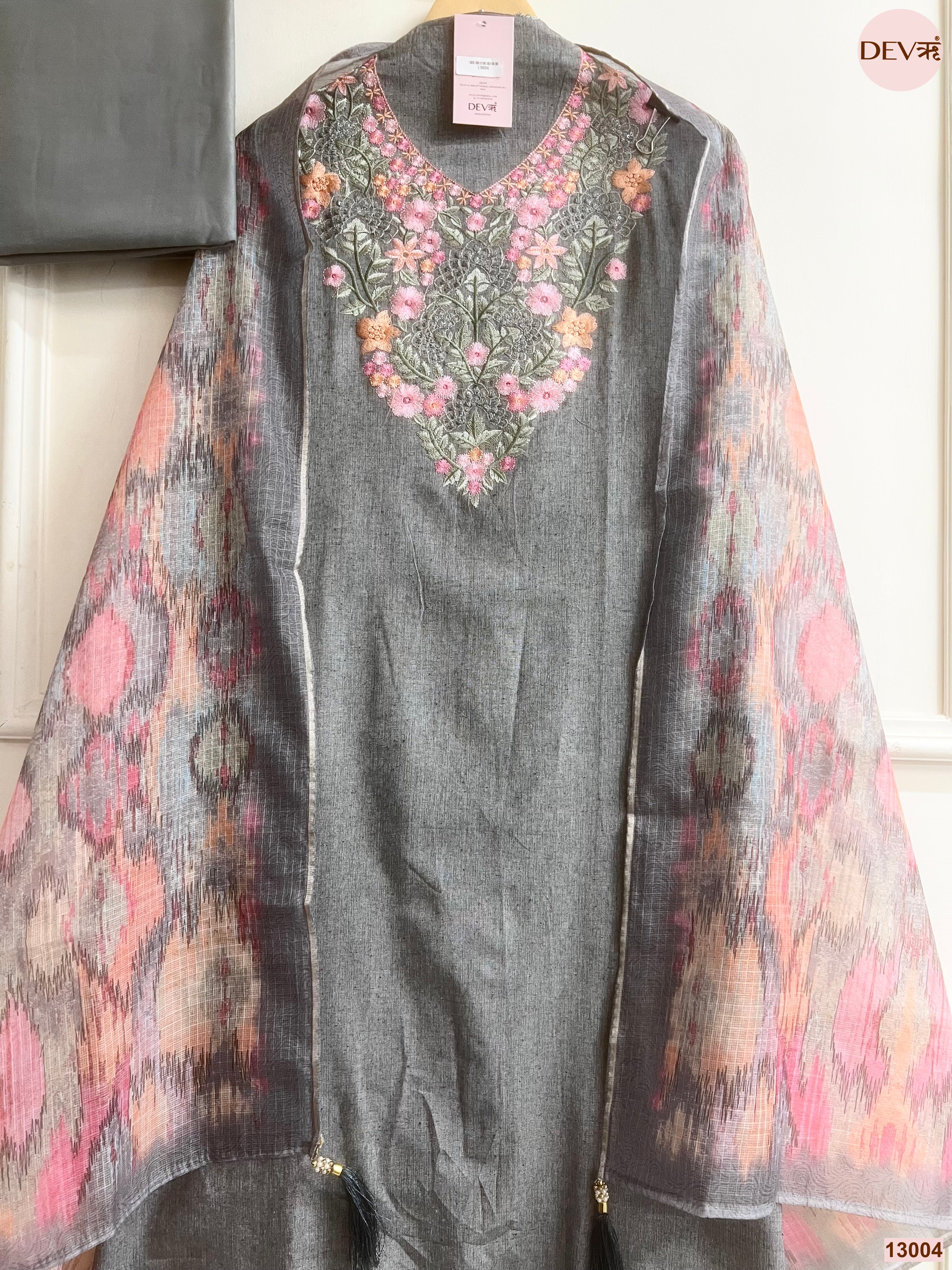Grey Cotton Handloom Embroidered Unstitched 3-Piece Suit (Devri – D.No 13004)