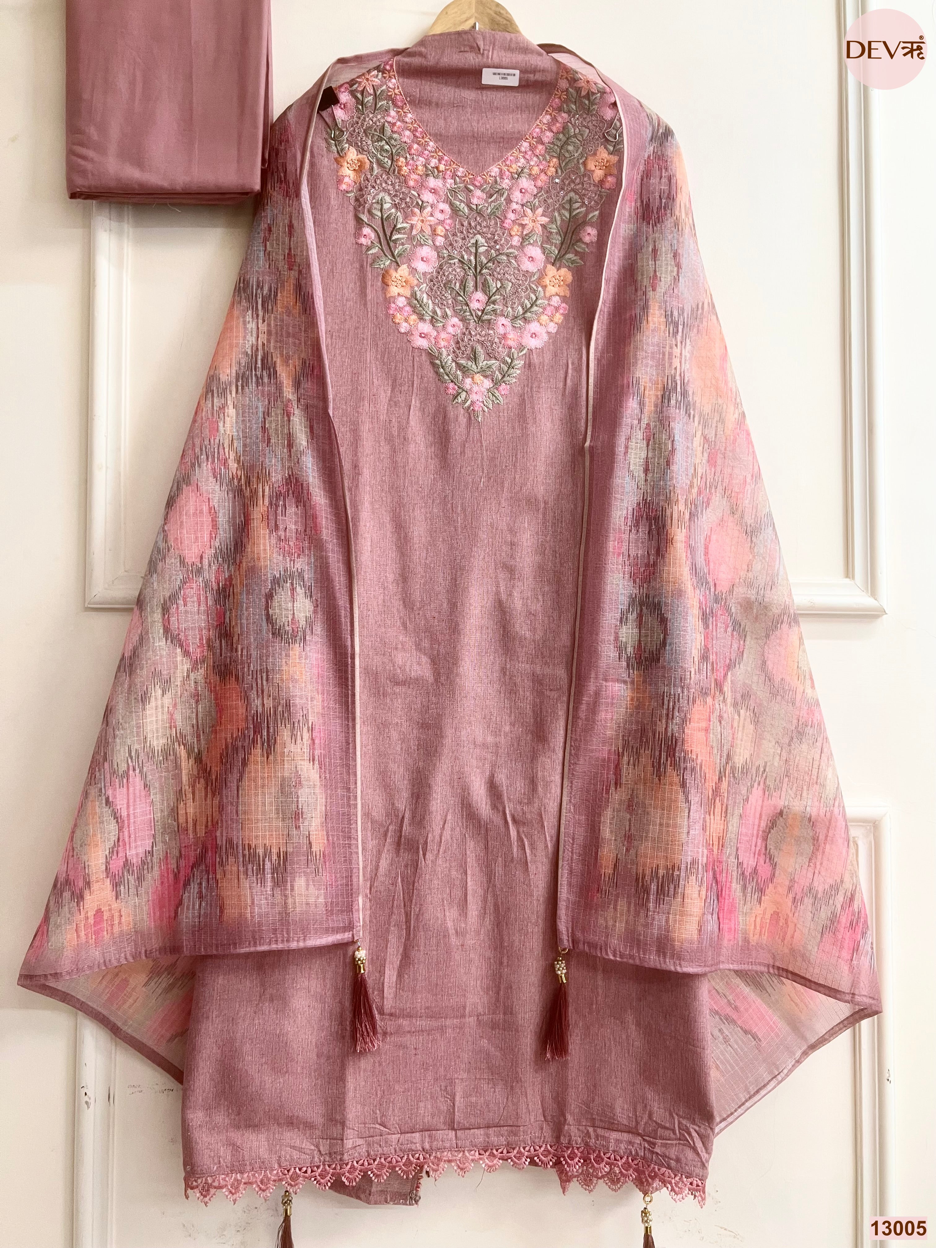 Mauve Cotton Handloom Embroidered Unstitched 3-Piece Suit (Devri – D.No 13005)
