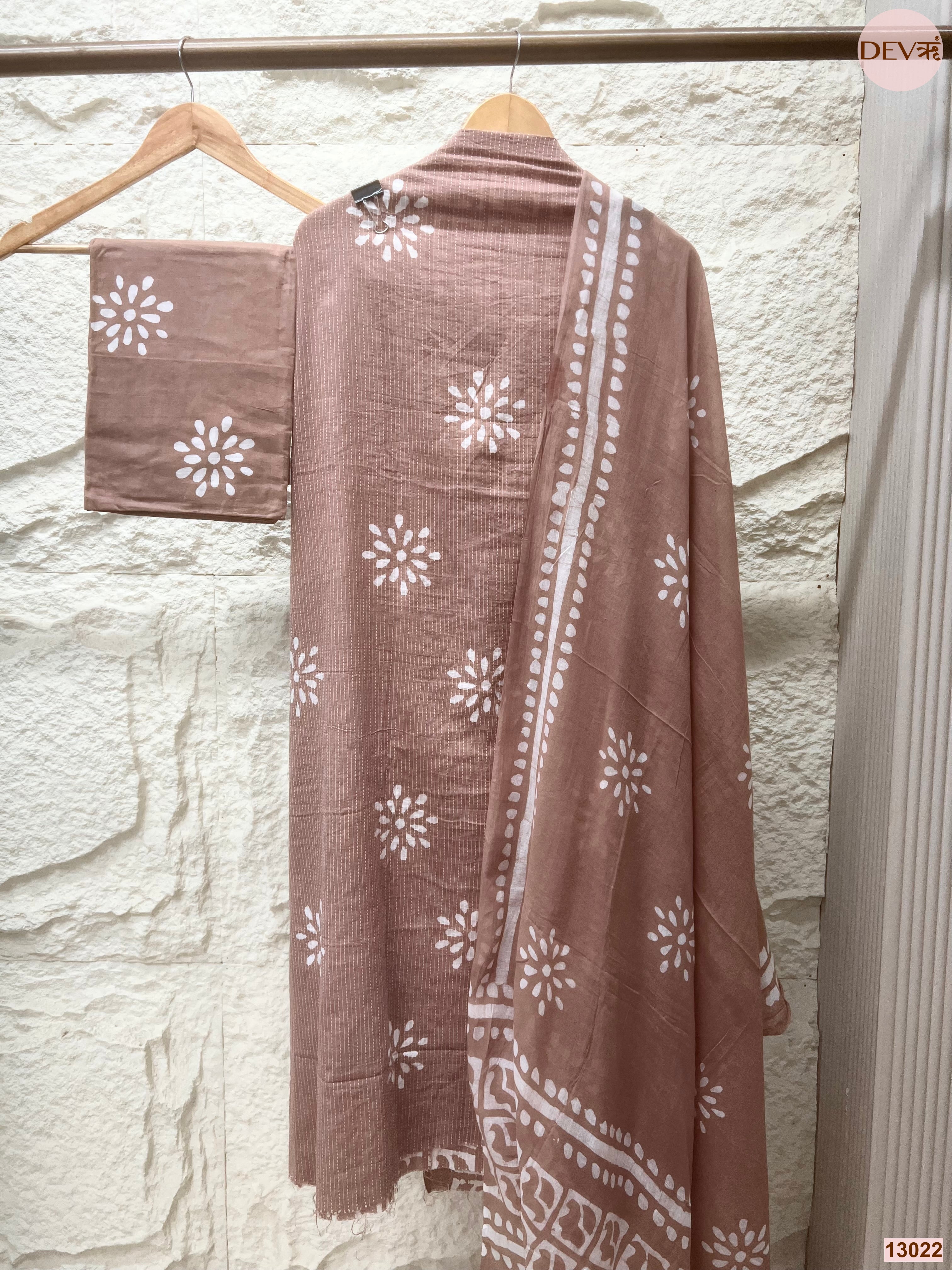 Brown Cotton Printed Unstitched 3-Piece Suit (Devri – D.No 13022)