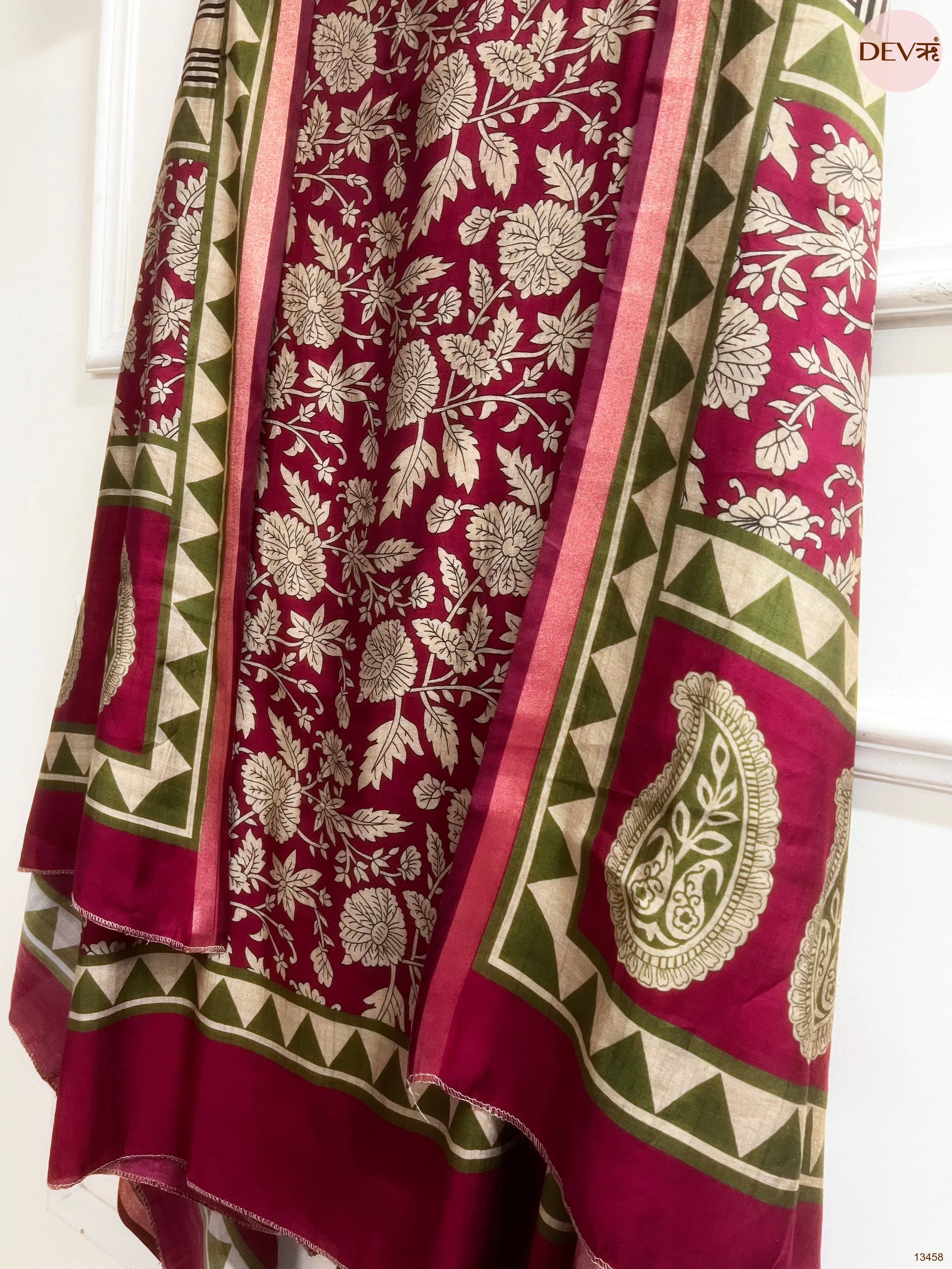Magenta Maheshwari Silk Printed Unstitched 3-Piece Suit (Devri – D.No 13458)