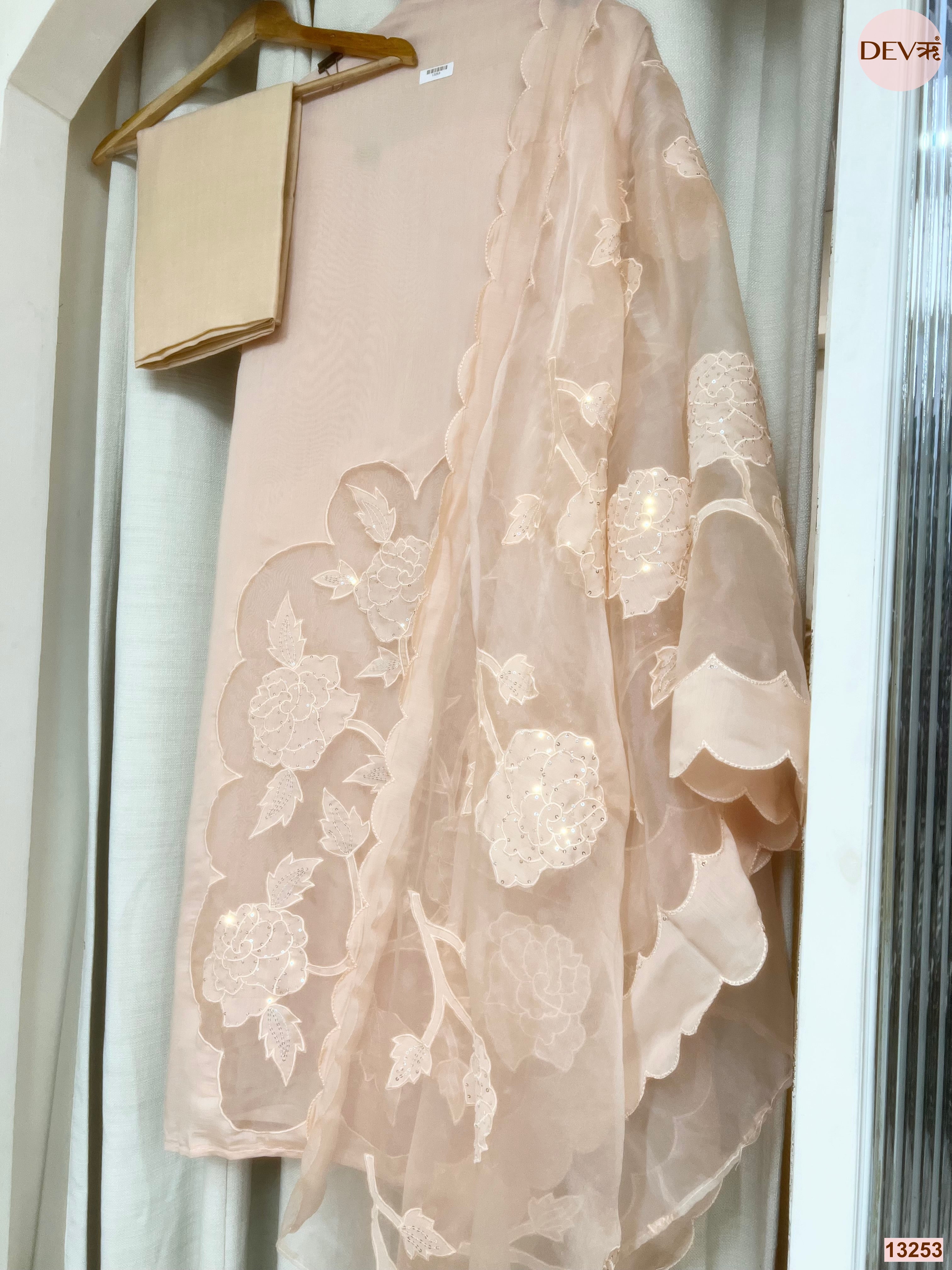 Peach Mul Chanderi Embroidered Unstitched 3-Piece Suit (Devri – D.No 13253)