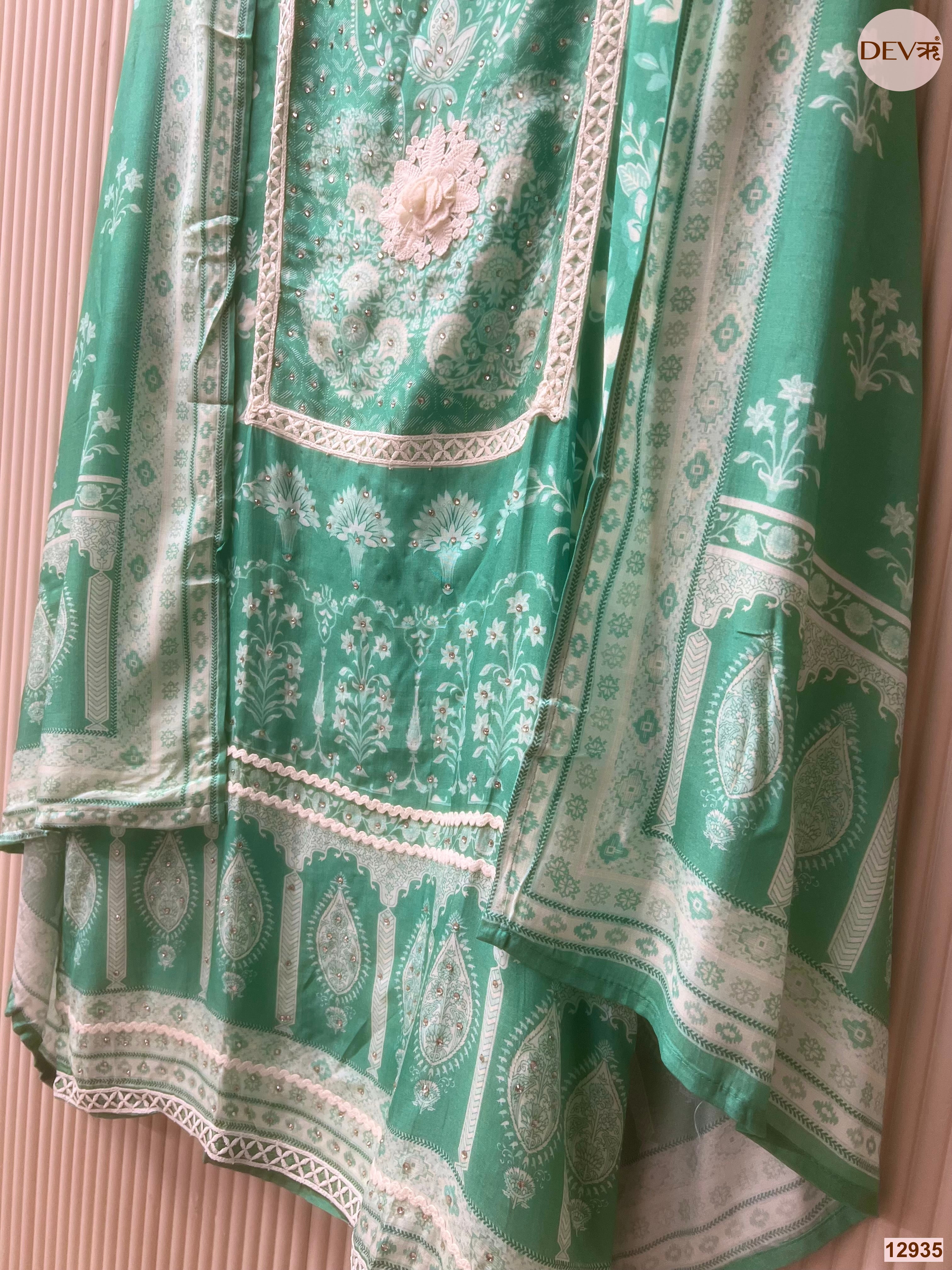 Green Muslin Printed Unstitched 3-Piece Suit (Devri – D.No 12935)