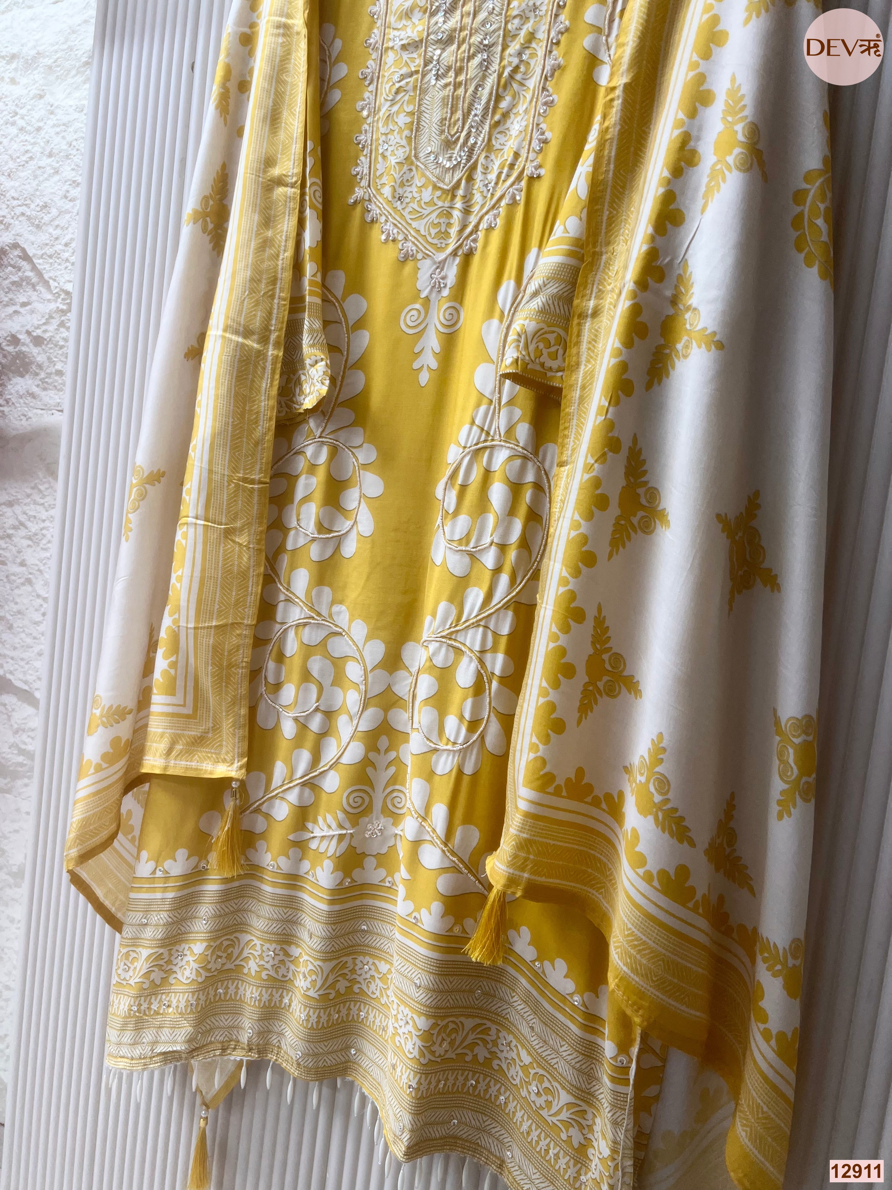 Yellow Muslin Printed Unstitched 3-Piece Suit (Devri – D.No 12911)