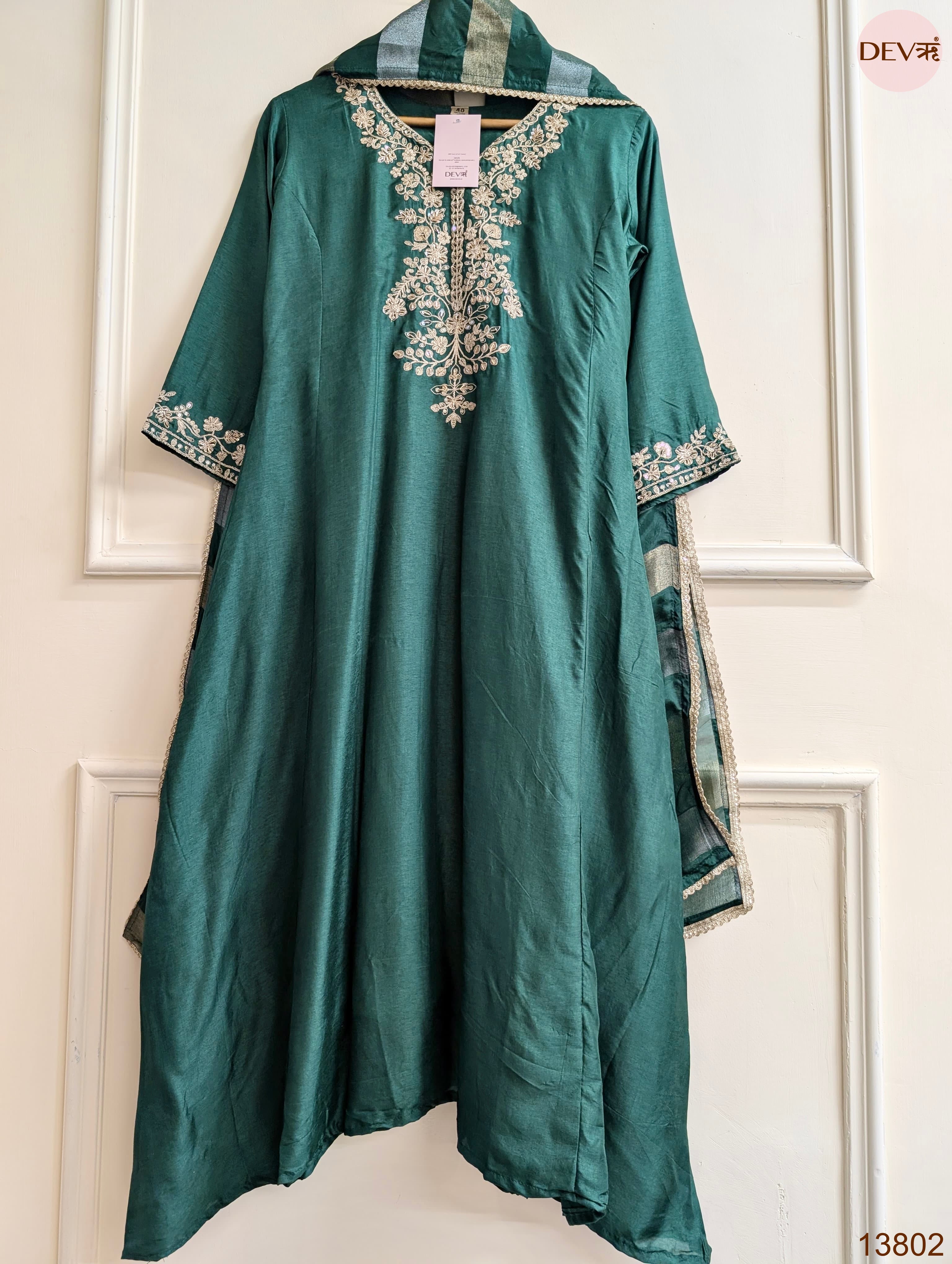 Zarmina Pure Russian silk Embroidered Teal 3-Piece Set (Devri – D.No 13802)
