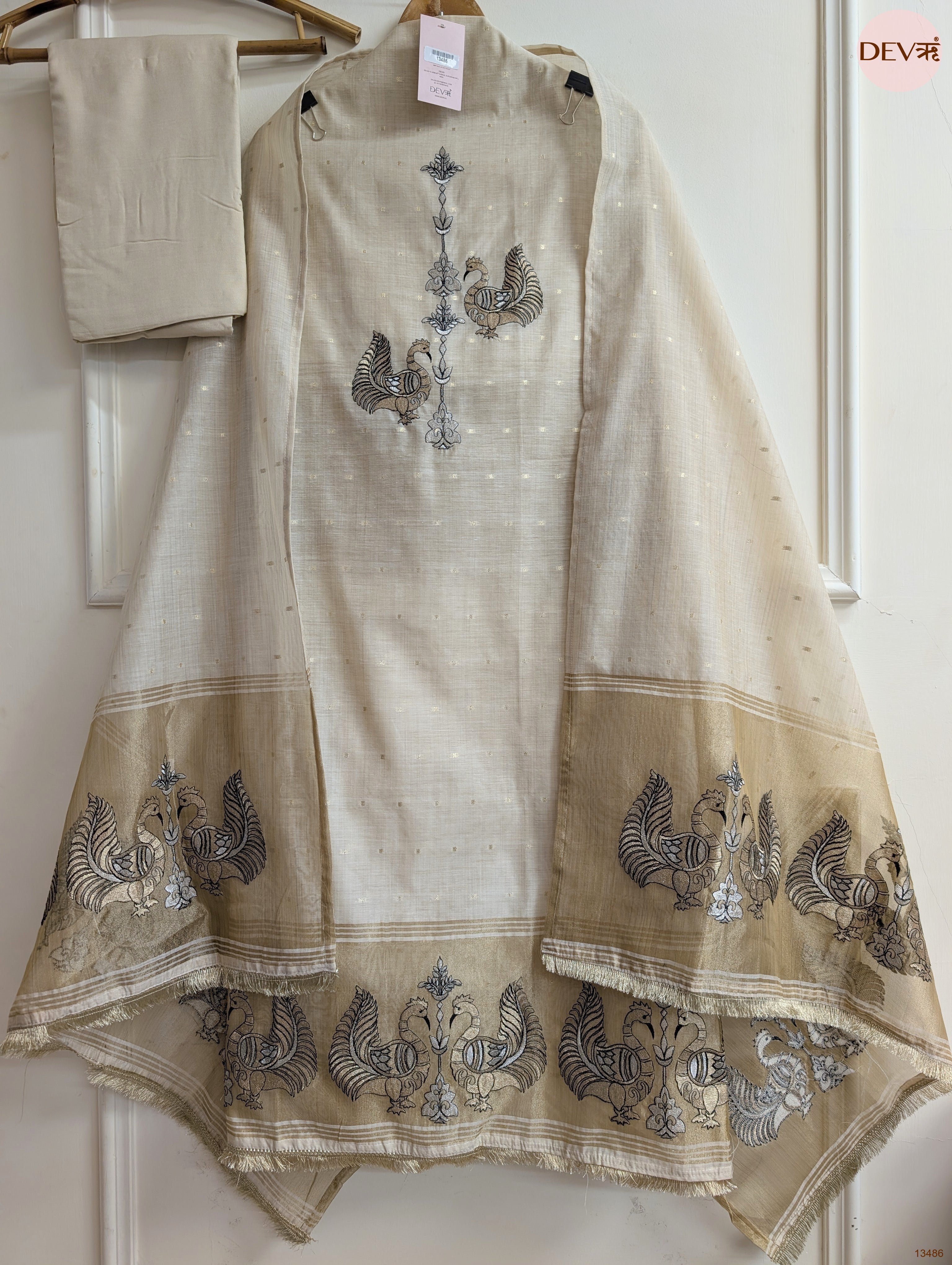 Beige Banarashi Silk Embroidered Unstitched 3-Piece Suit (Devri – D.No 13486)