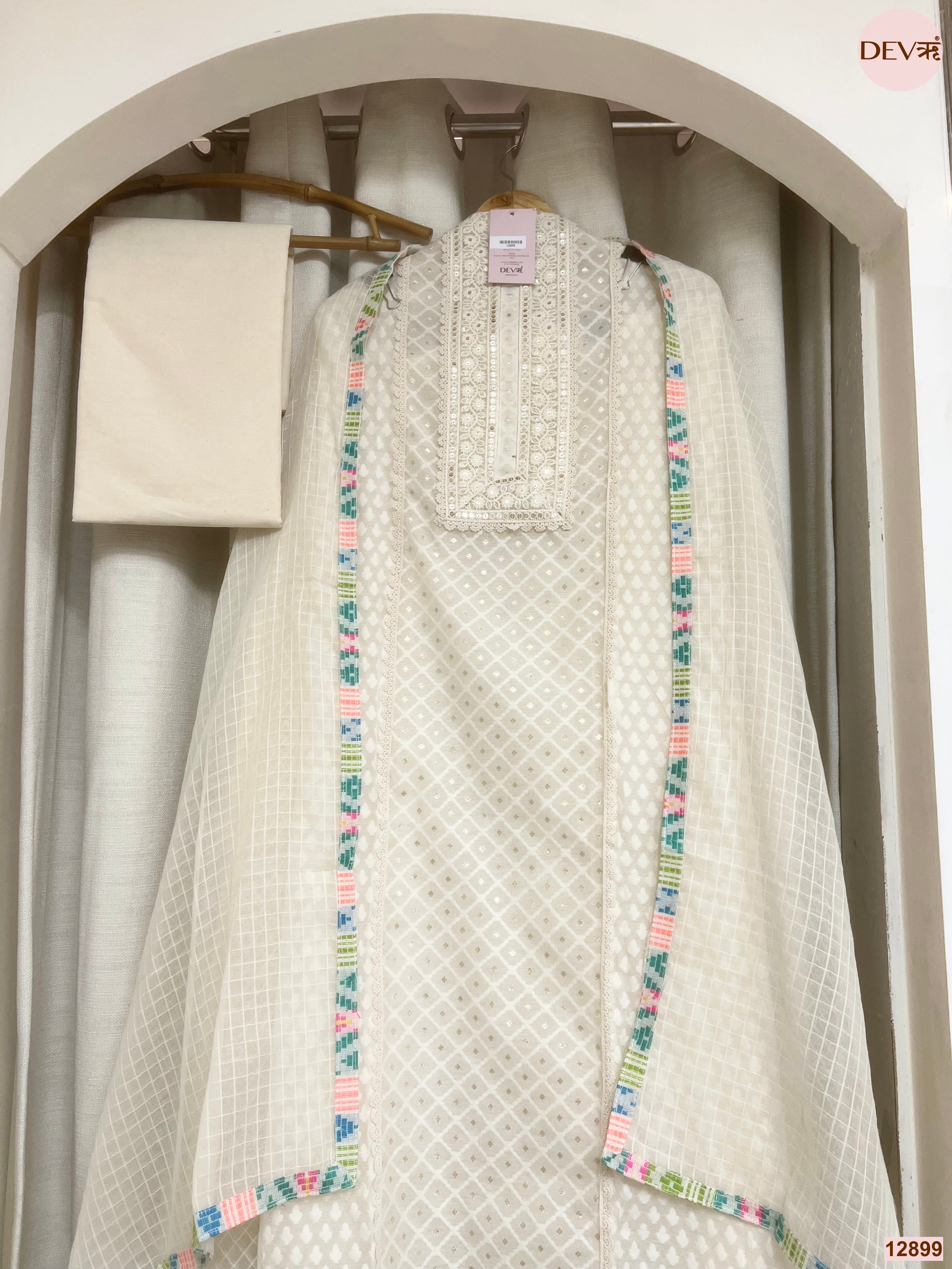 Off White Mul Chanderi Embroidered Unstitched 3-Piece Suit (Devri – D.No 12899)