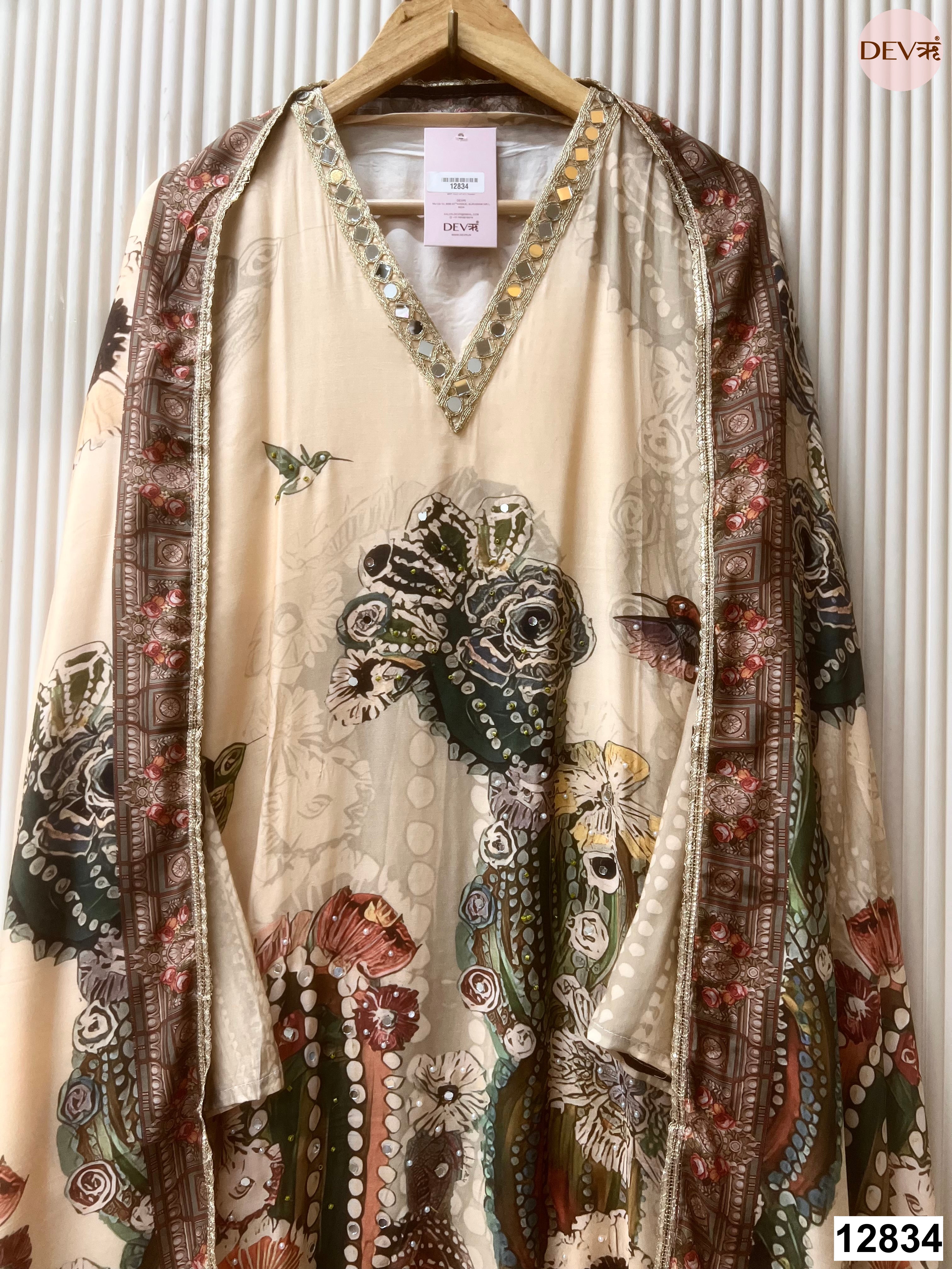 Cream Muslin Printed Unstitched 3-Piece Suit (Devri – D.No 12834)