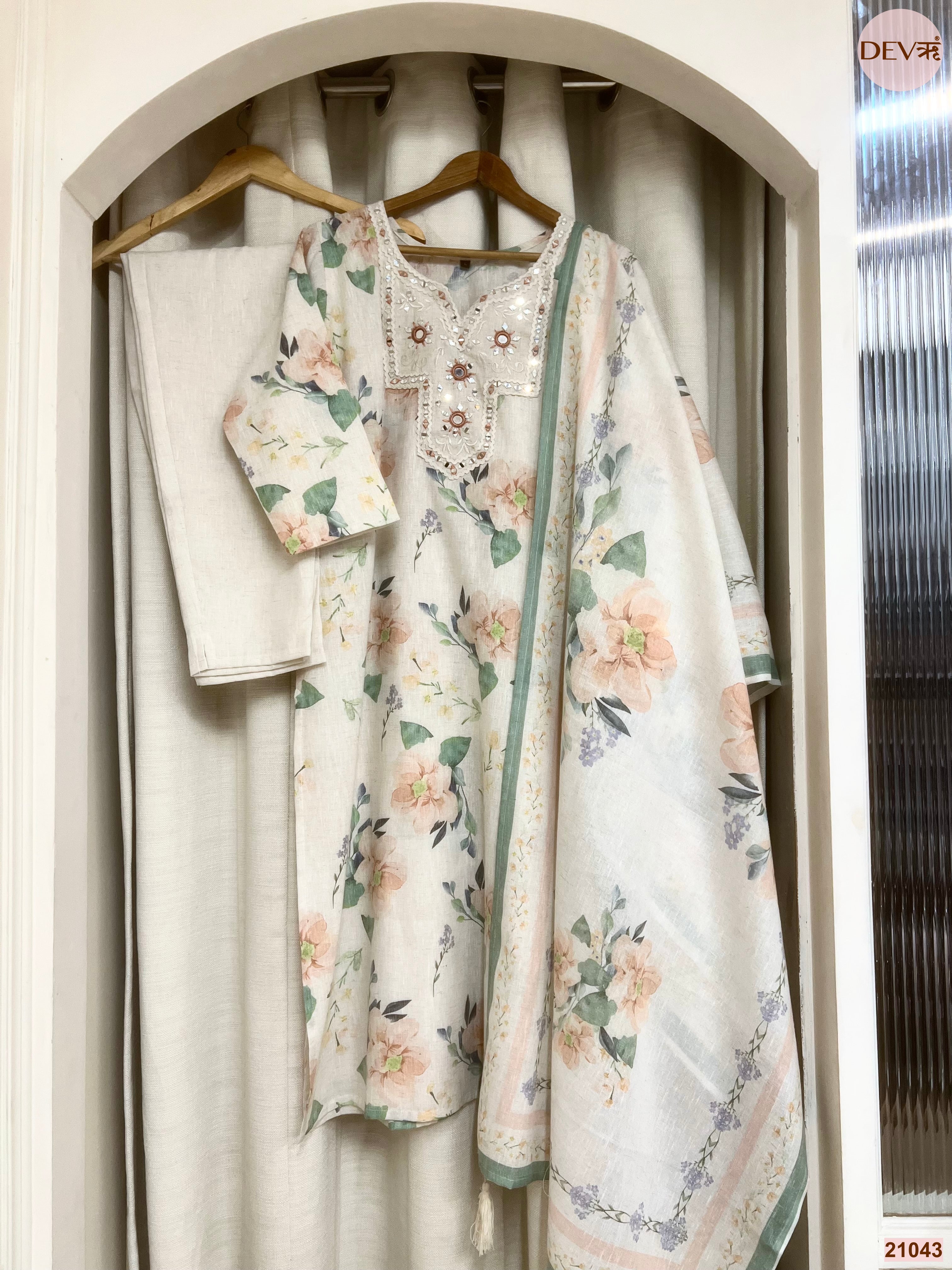 Gulnaar Pure Cotton Printed Off-White 3-Piece Set (Devri – D.No 21043)
