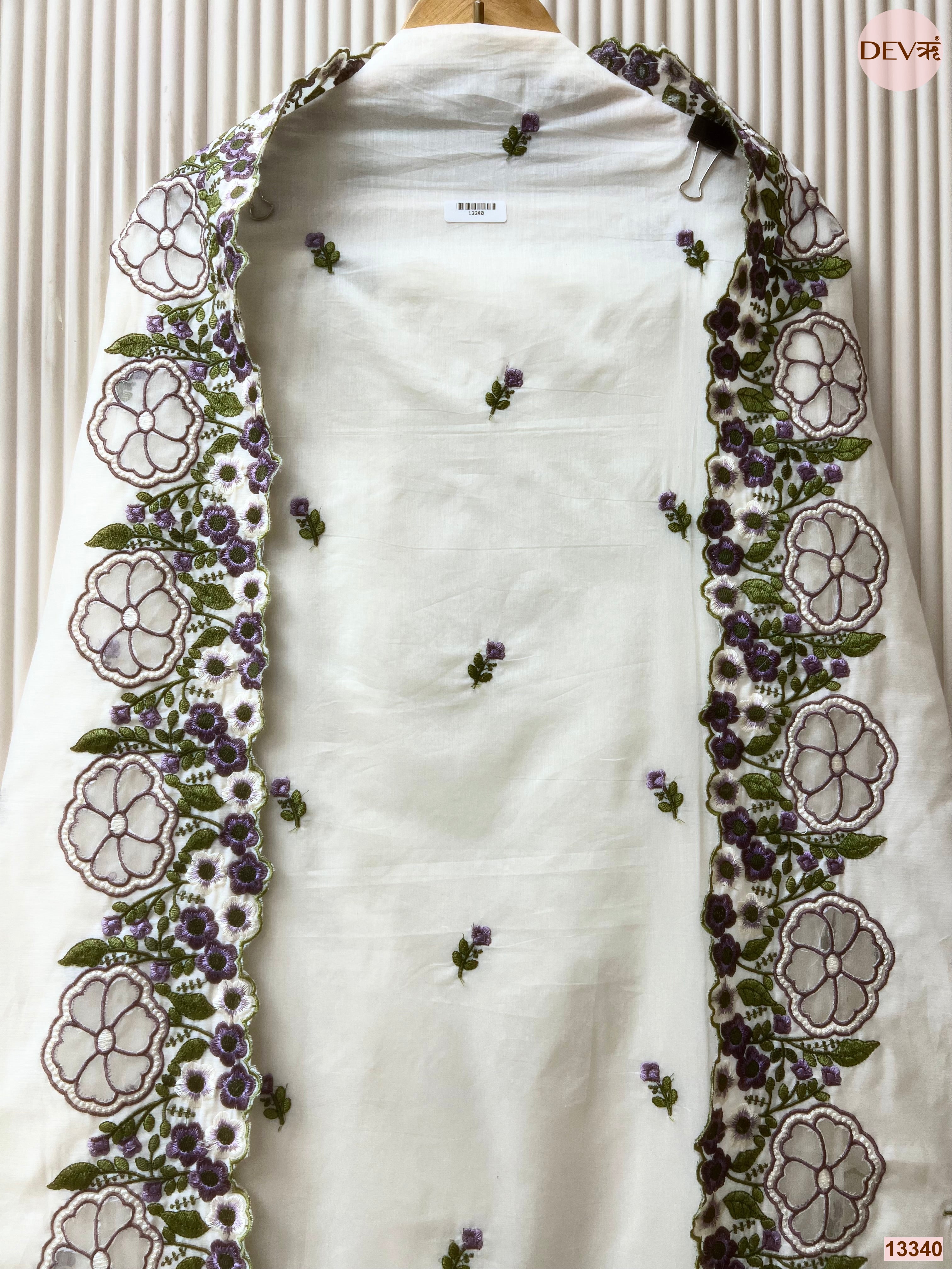 Off White Mul Chanderi Embroidered Unstitched 3-Piece Suit (Devri – D.No 13340)