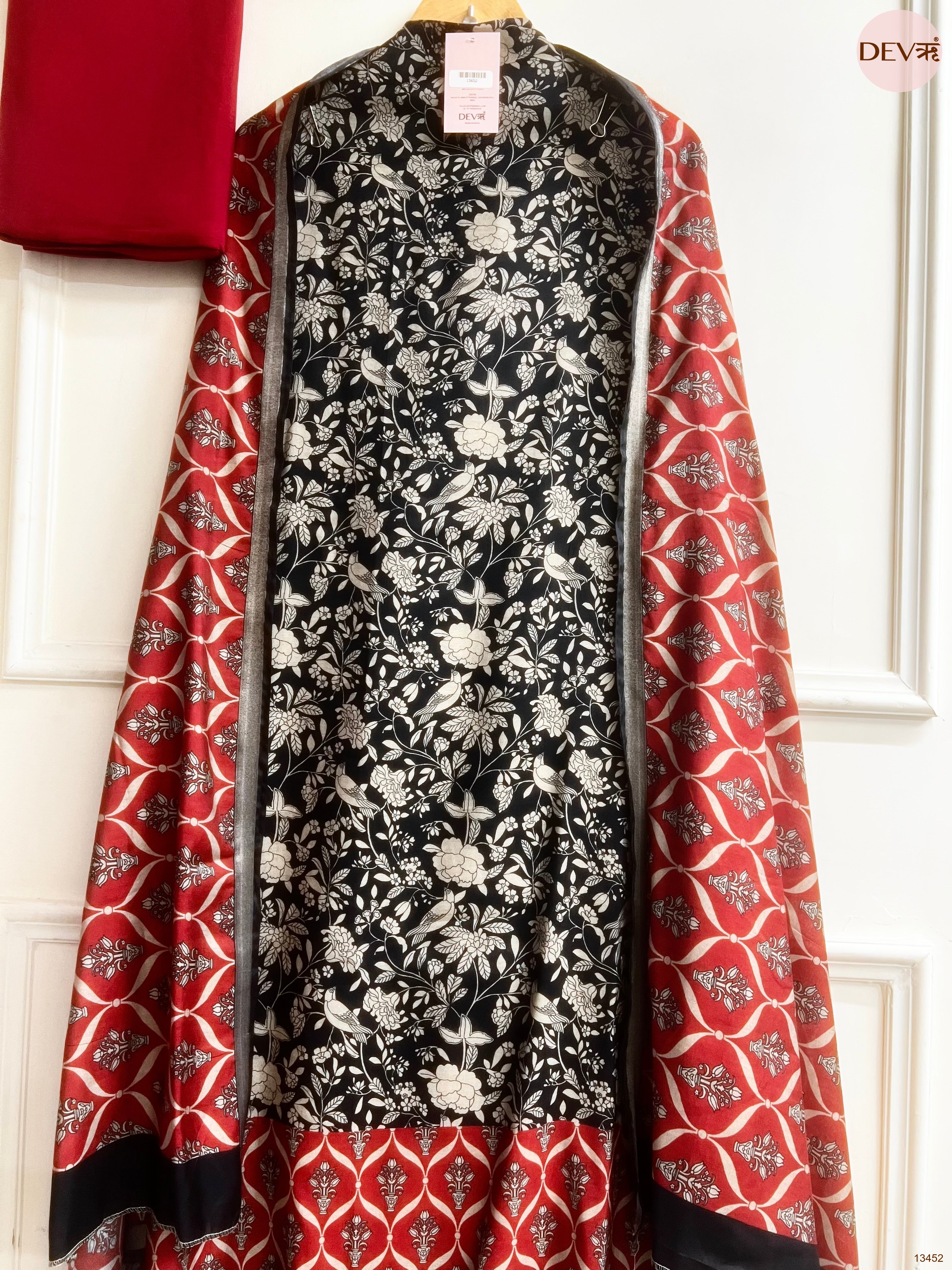 Black Maheshwari Silk Printed Unstitched 3-Piece Suit (Devri – D.No 13452)