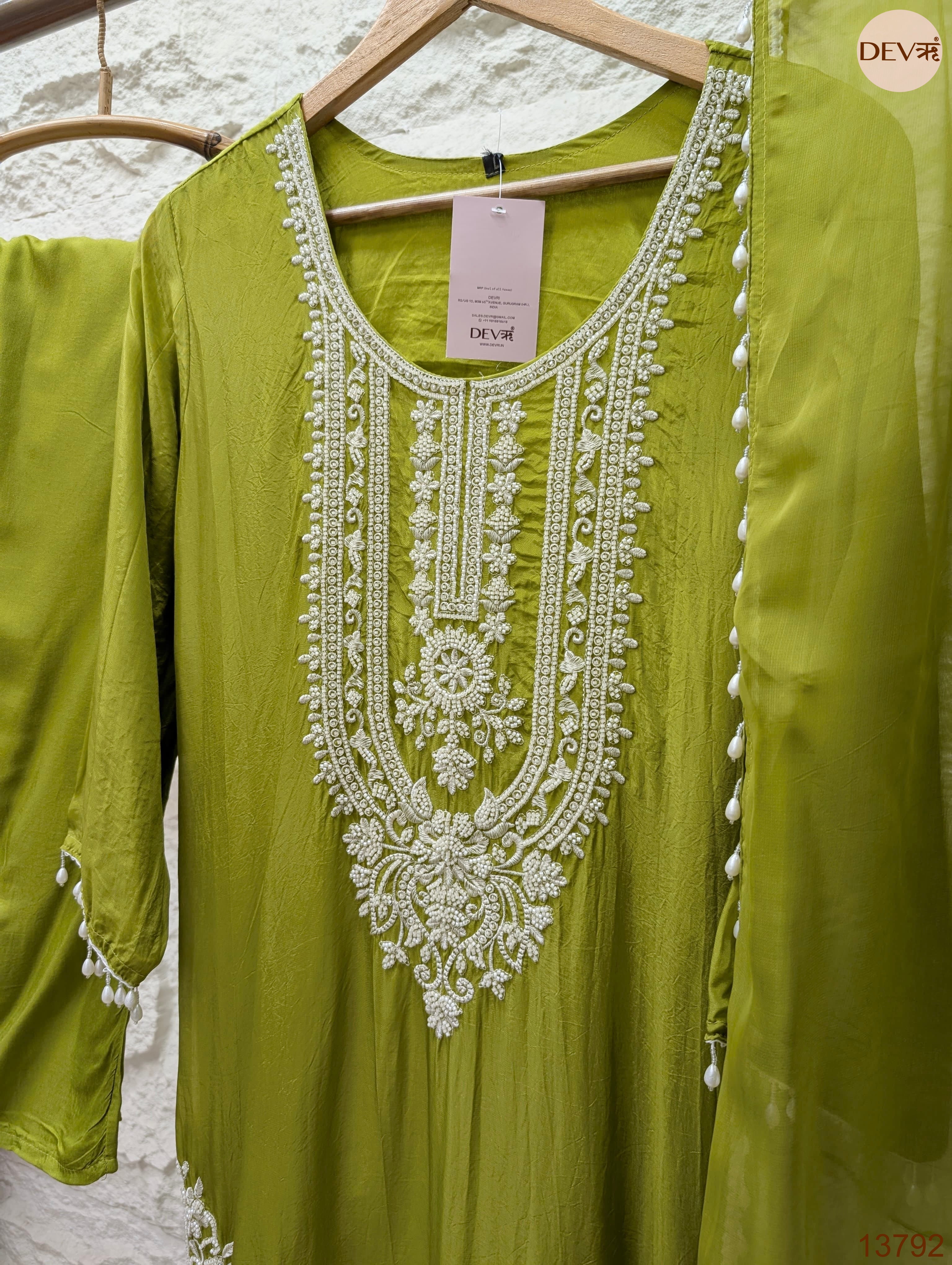 Zareen Pure organza silk Embroidered Olive Green 3-Piece Set (Devri – D.No 13792)